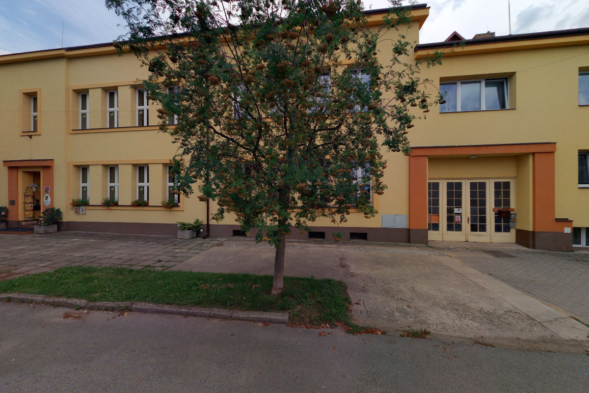 ZŠ Lužec nad Vltavou foto 4