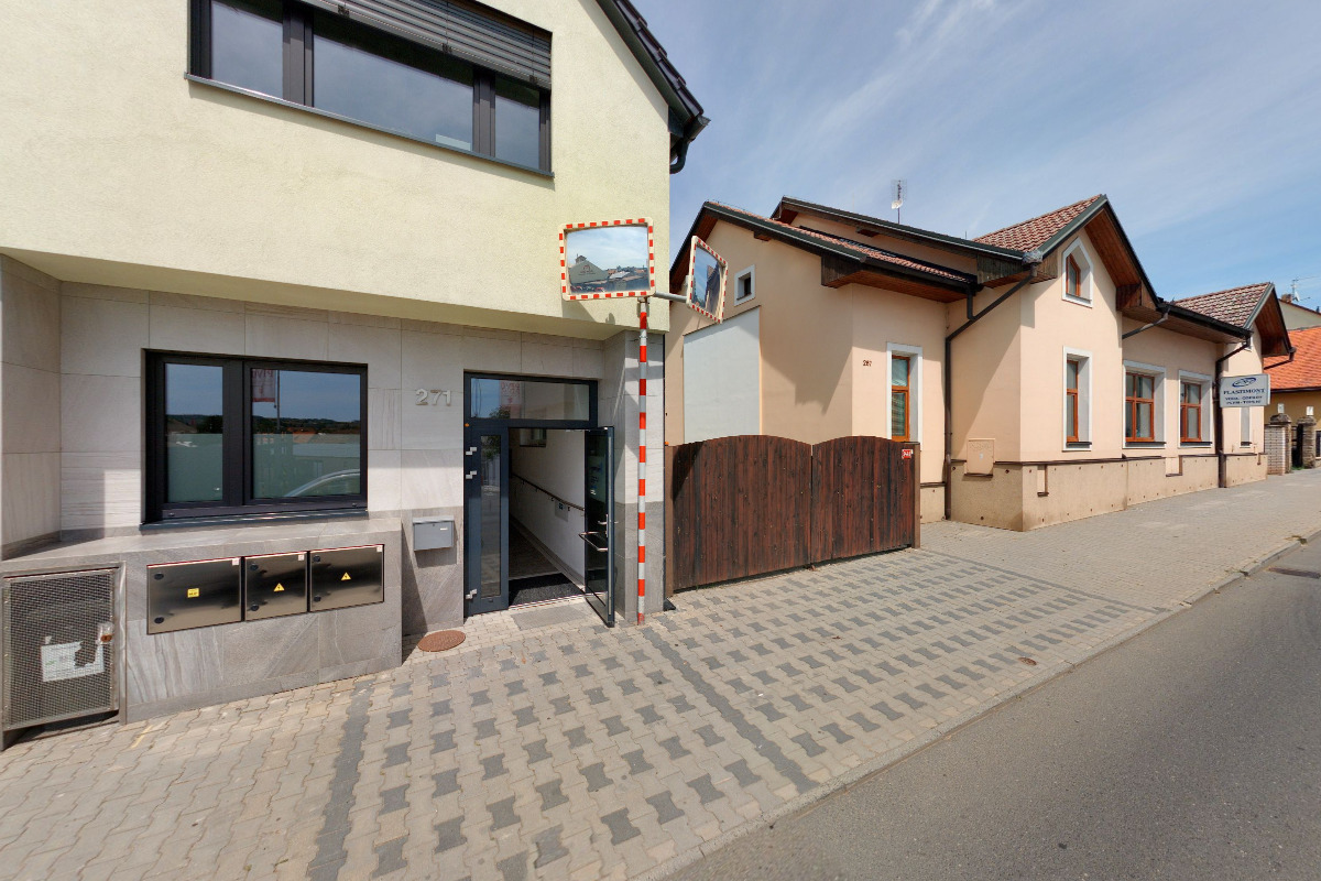 MUDr. MANDÁKOVÁ, MBA, s.r.o.