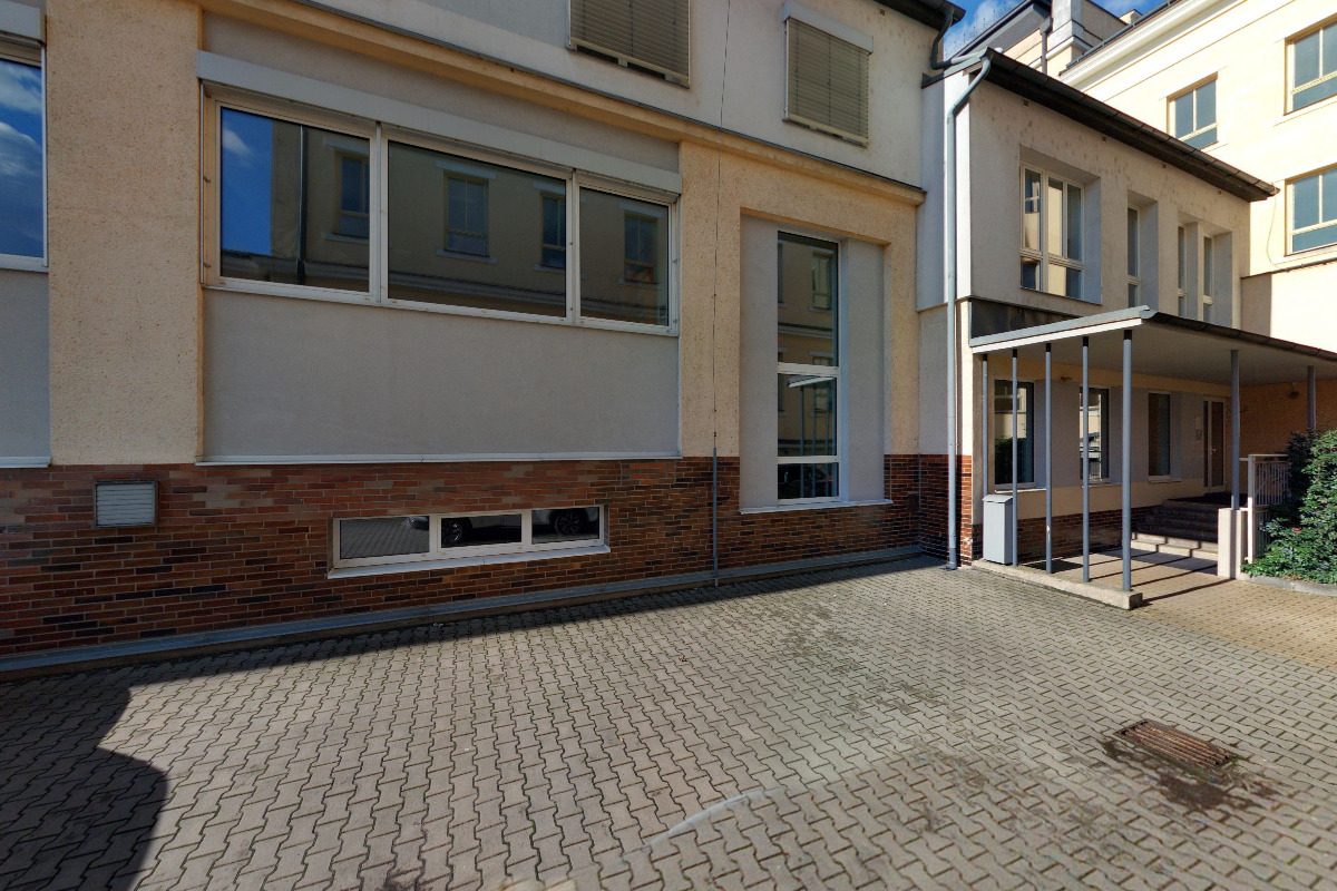 Nadace Jiráskova gymnázia