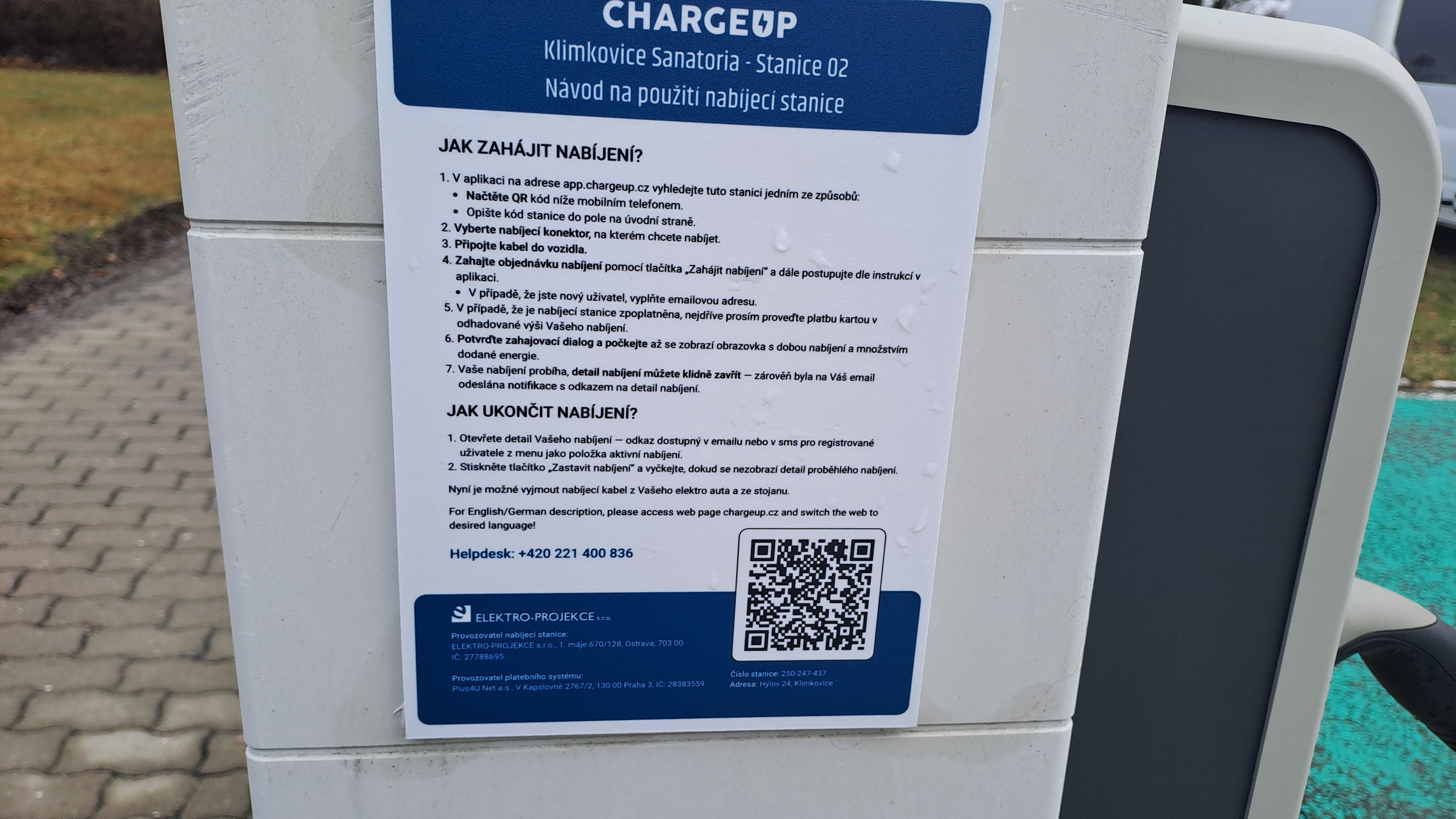 ChargeUp - nabíjecí stanice foto 2