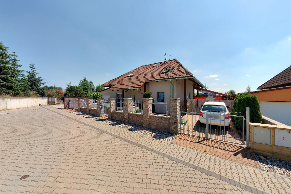 JFK Velké Přílepy