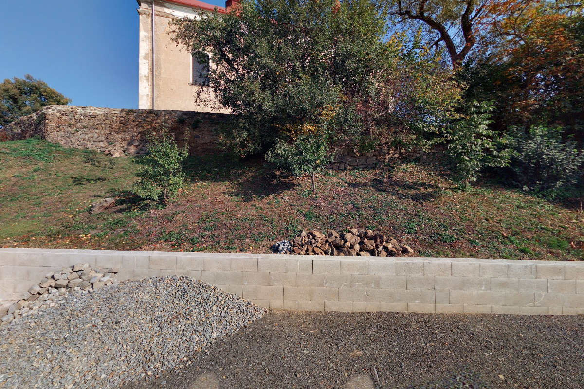 Římskokatolická farnost Šlapanov