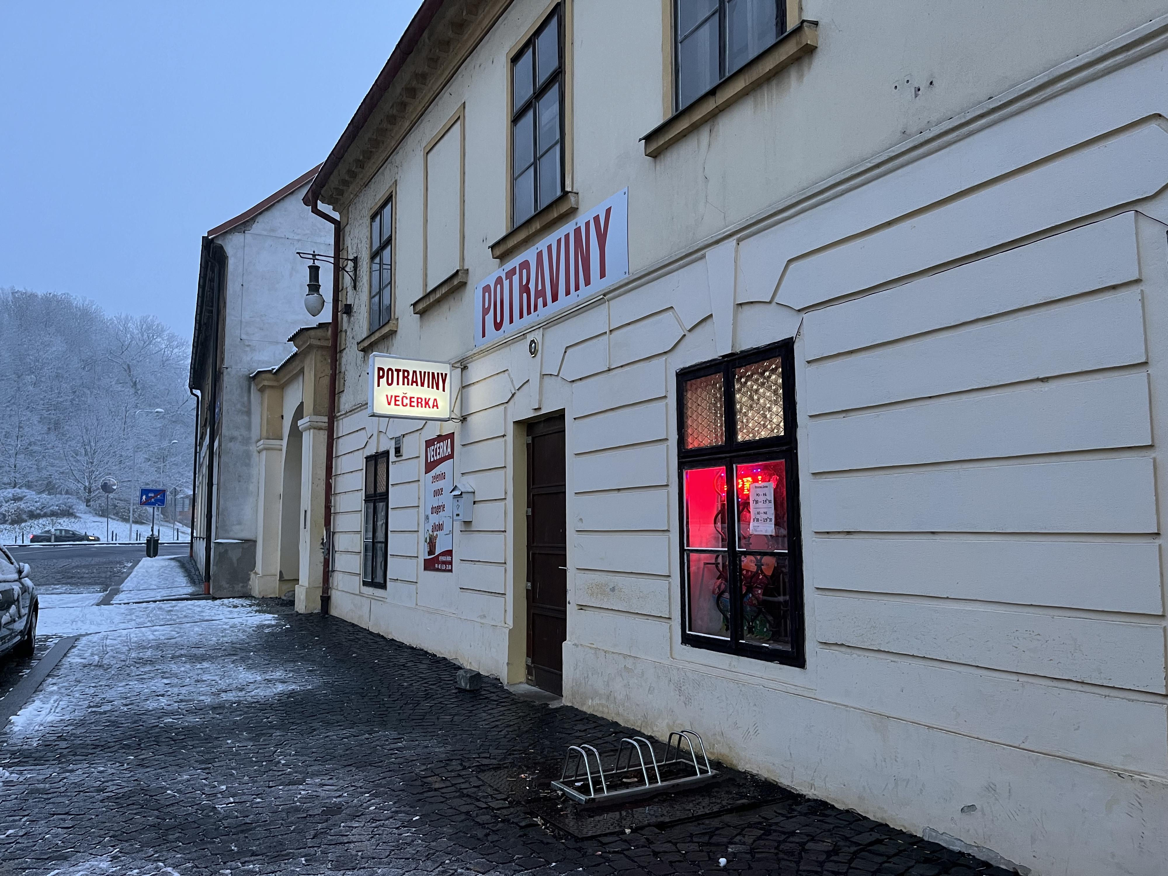 Potraviny večerka foto 3
