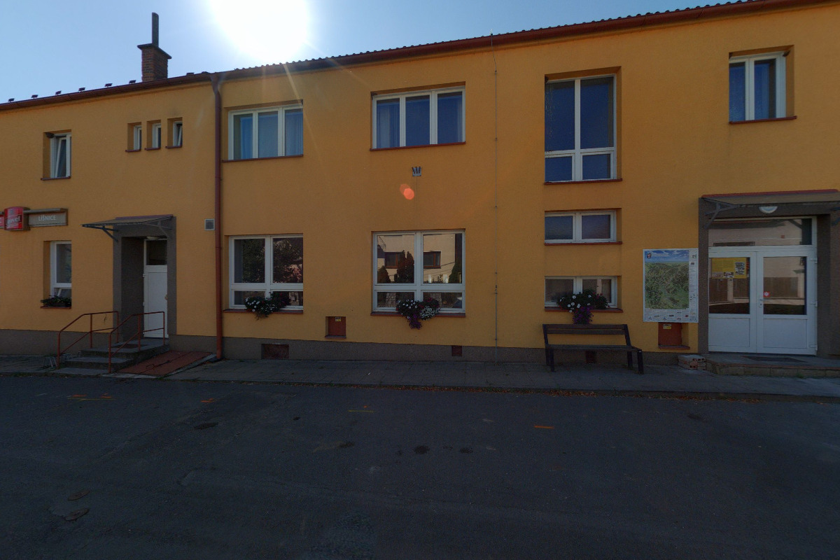 Líšnice – obecní úřad foto 3