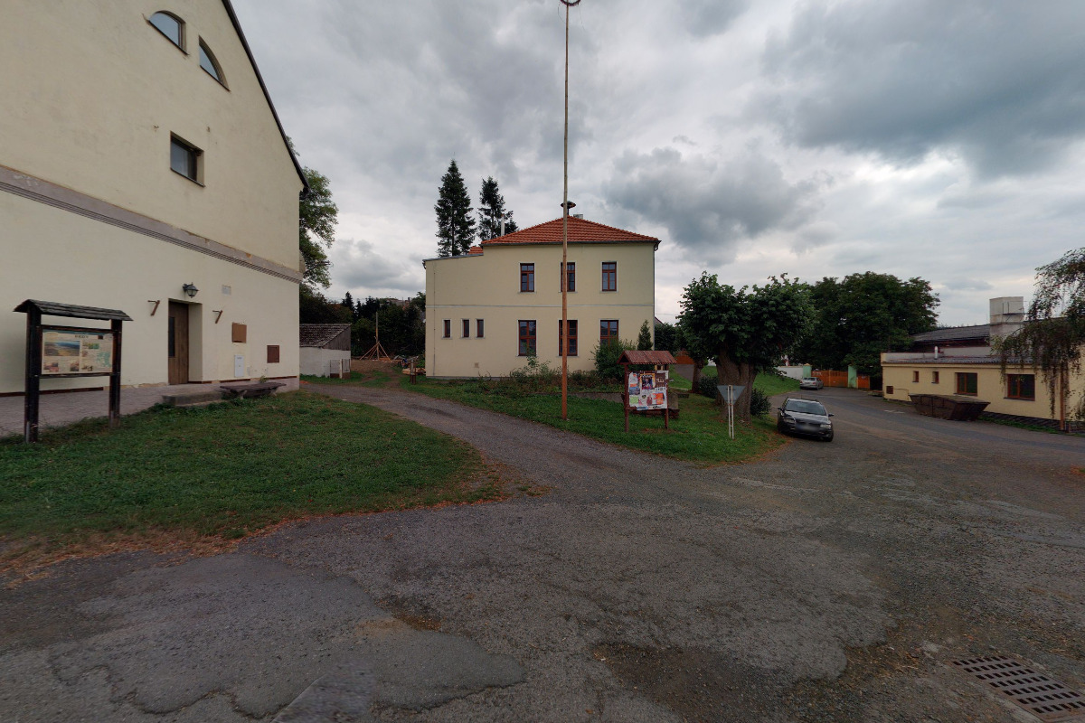 ZŠ a MŠ Spálené Poříčí