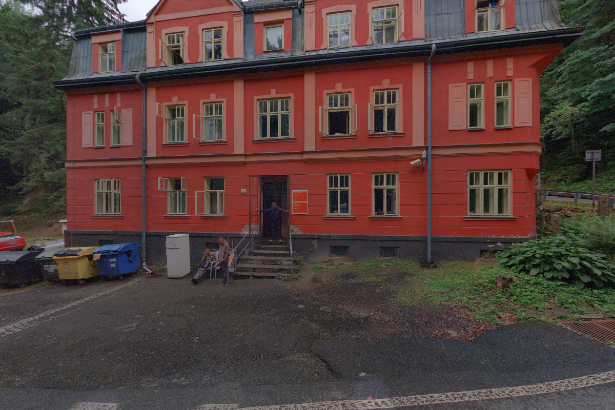 Noclehárna mužů a žen Kateřinky