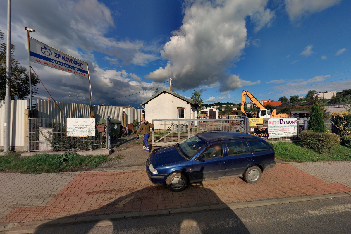 Autoservis a pneuservis Autodemont s.r.o. foto 2