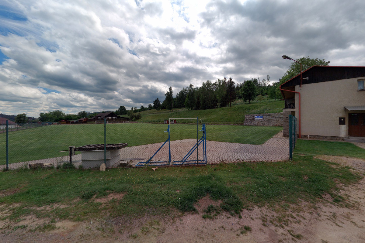 Fotbalové hřiště Mrákotín foto 2