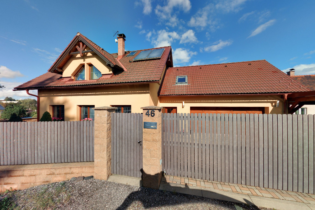 Jan Chmelík - TAXISLUŽBA