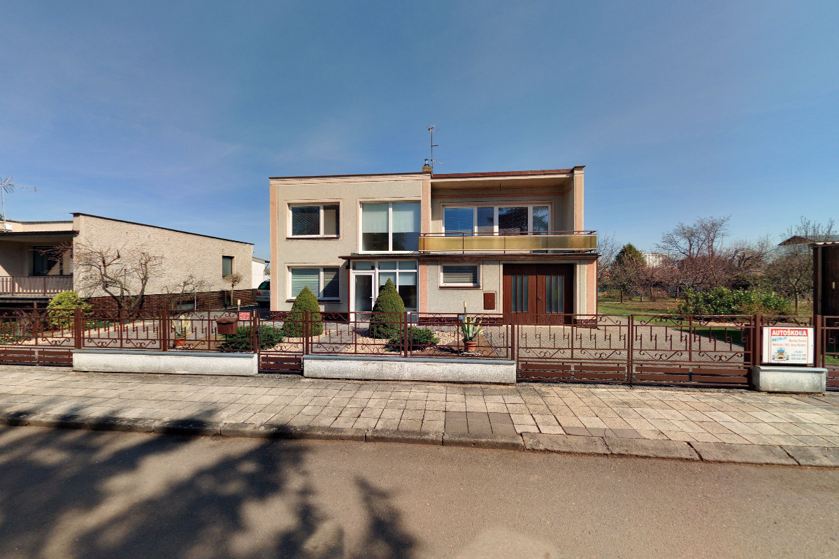 Autoškola Nika - Monika Zůrová foto 5