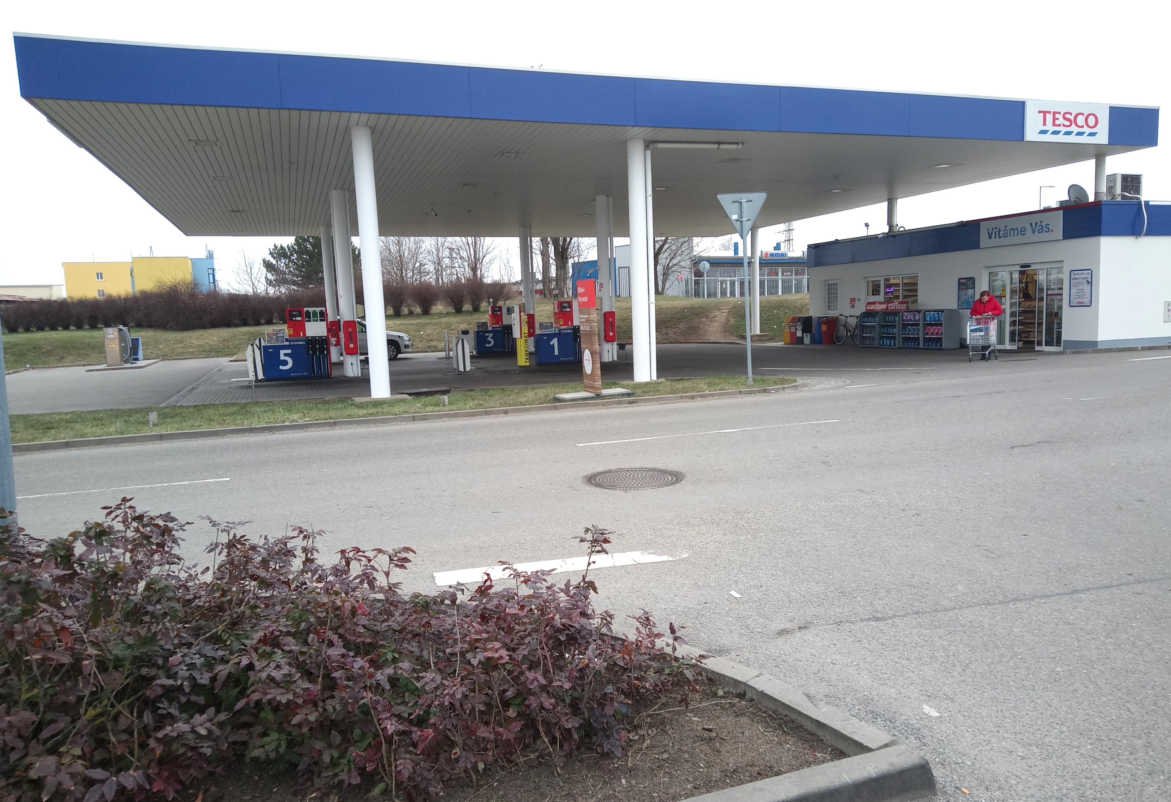 Tesco Čerpací stanice foto 4