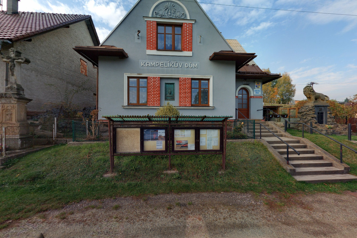 Místní knihovna v Syřenově