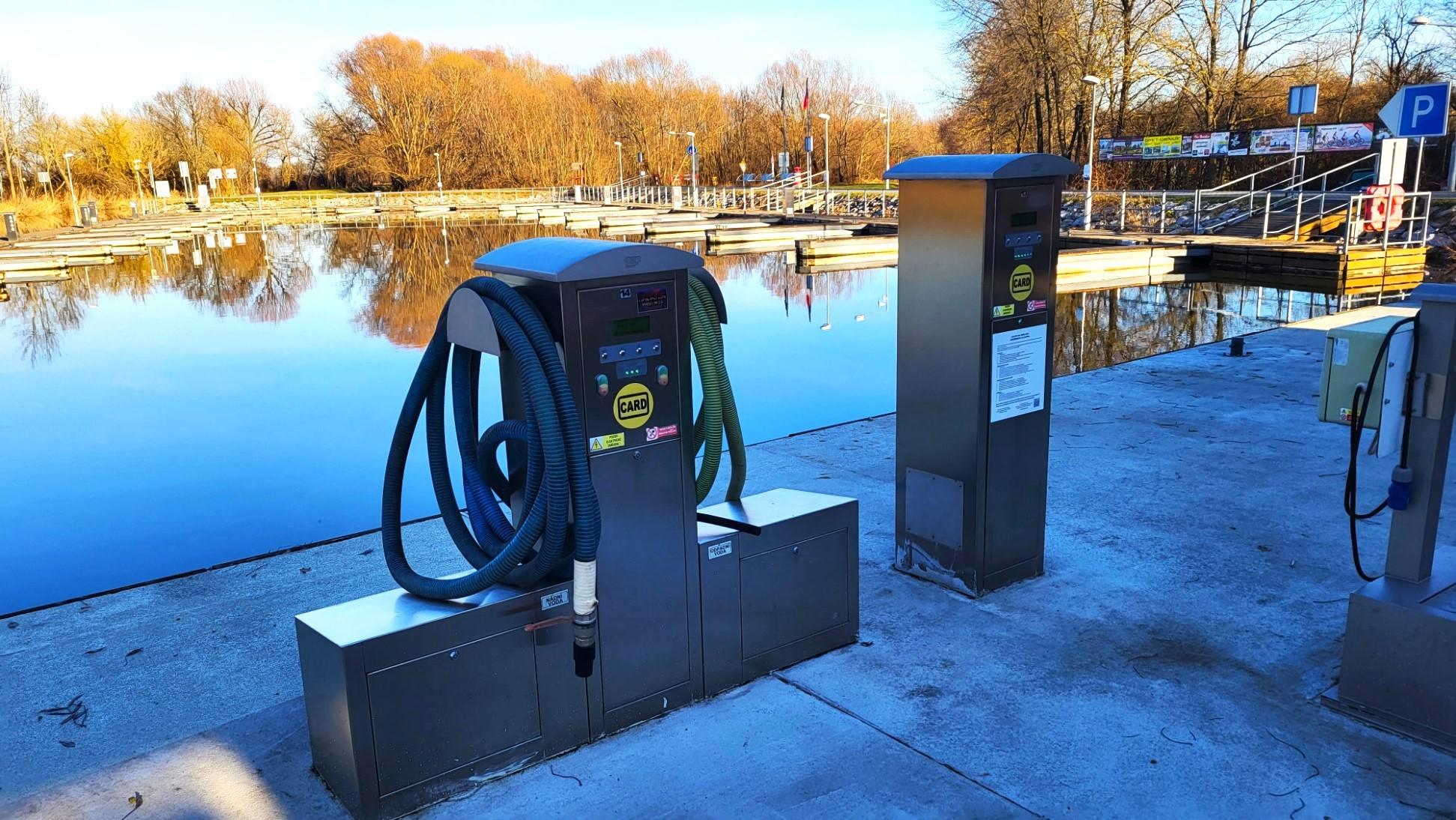 Nabíjecí stanice Přístav Petrov - Ředitelství vodních cest ČR foto 4