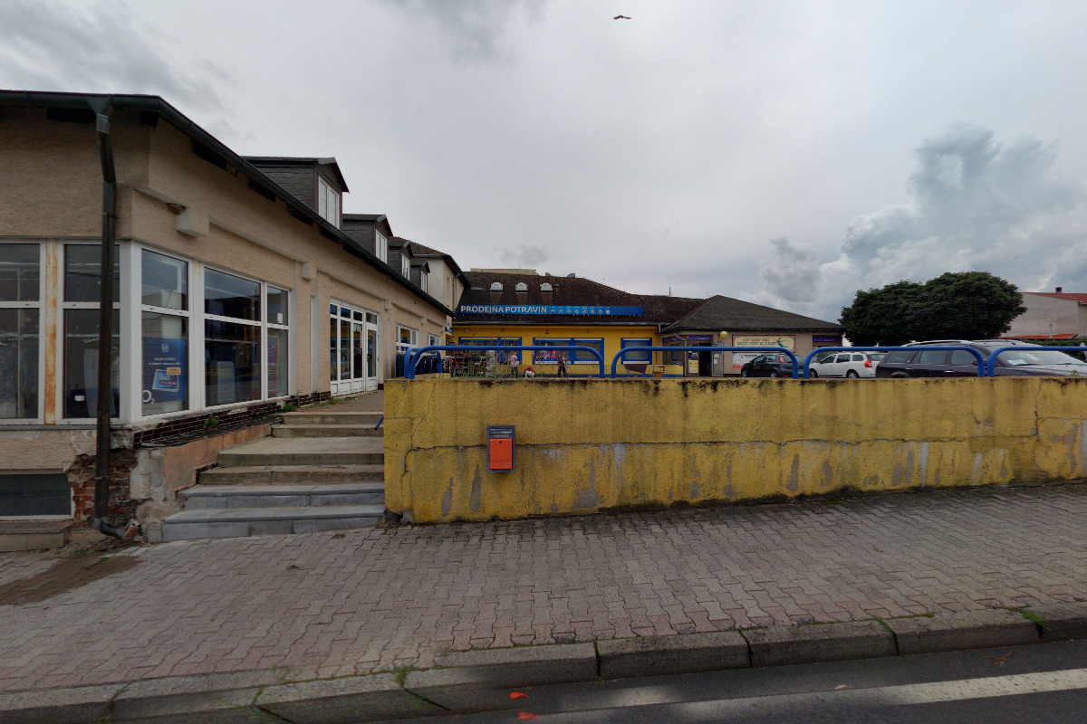 Potraviny Husova 185