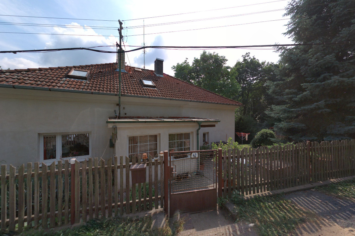 Ing. Miroslav Pecha - velkoobchod chemikálií