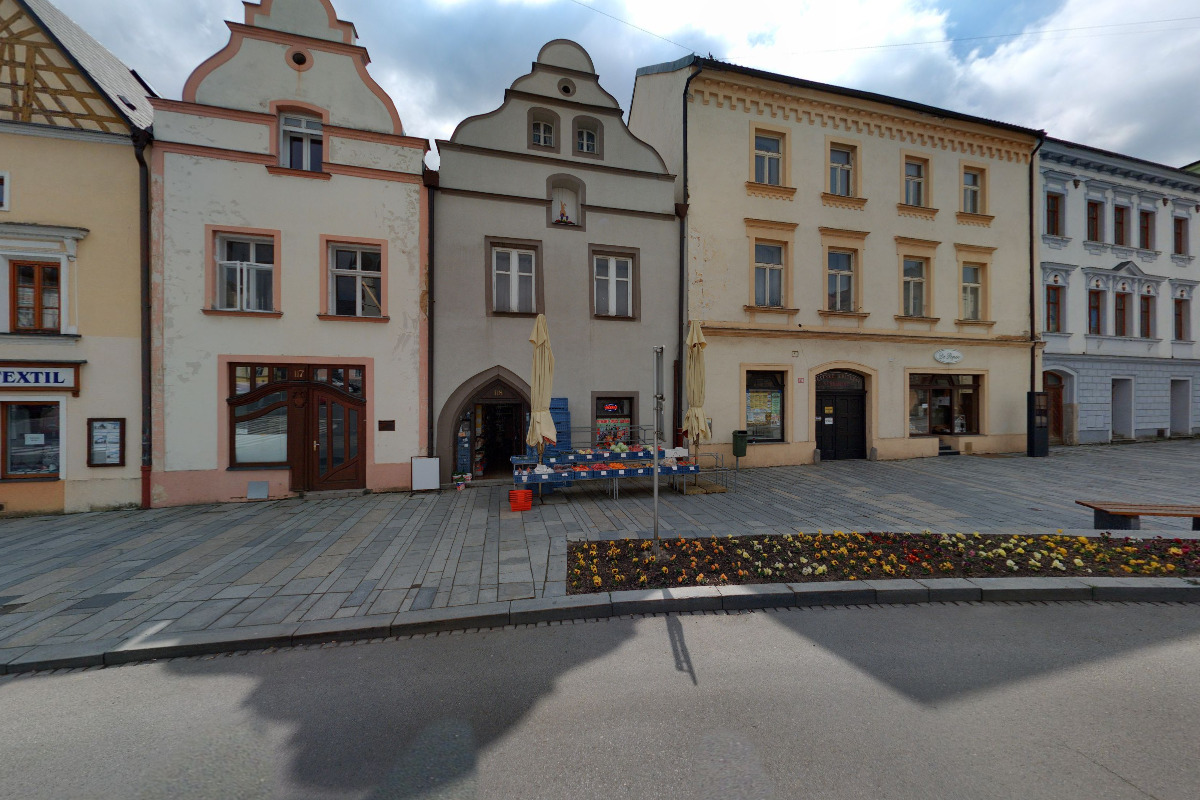 Potraviny - ovoce náměstí Republiky