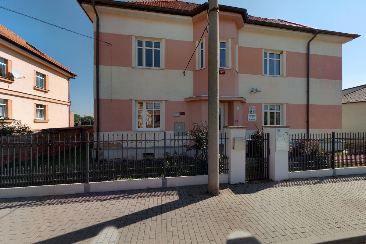 ZŠ a MŠ Nýřany - Dům dětí a mládeže foto 2