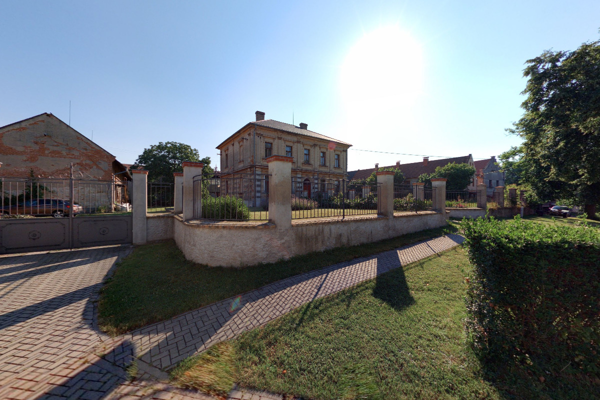 Římskokatolická farnost Nebužely