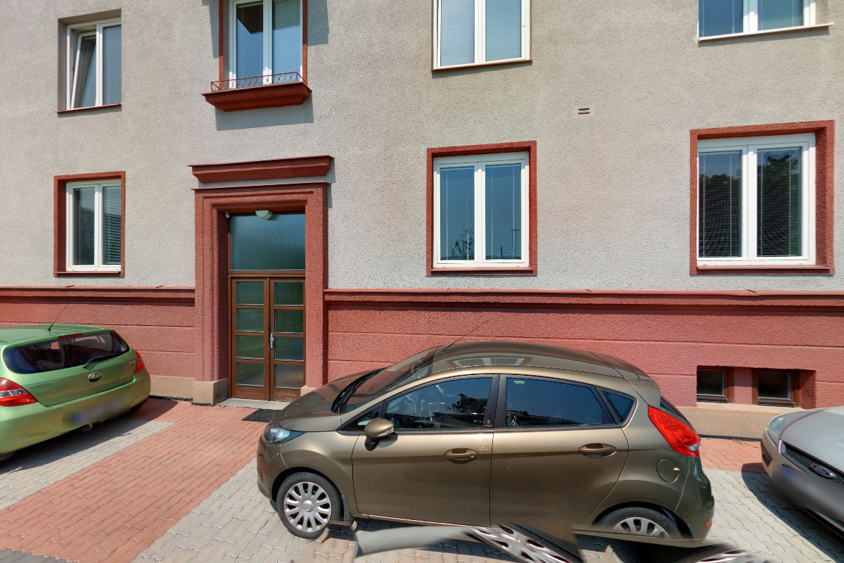 LEGEND - stavební firma foto 2