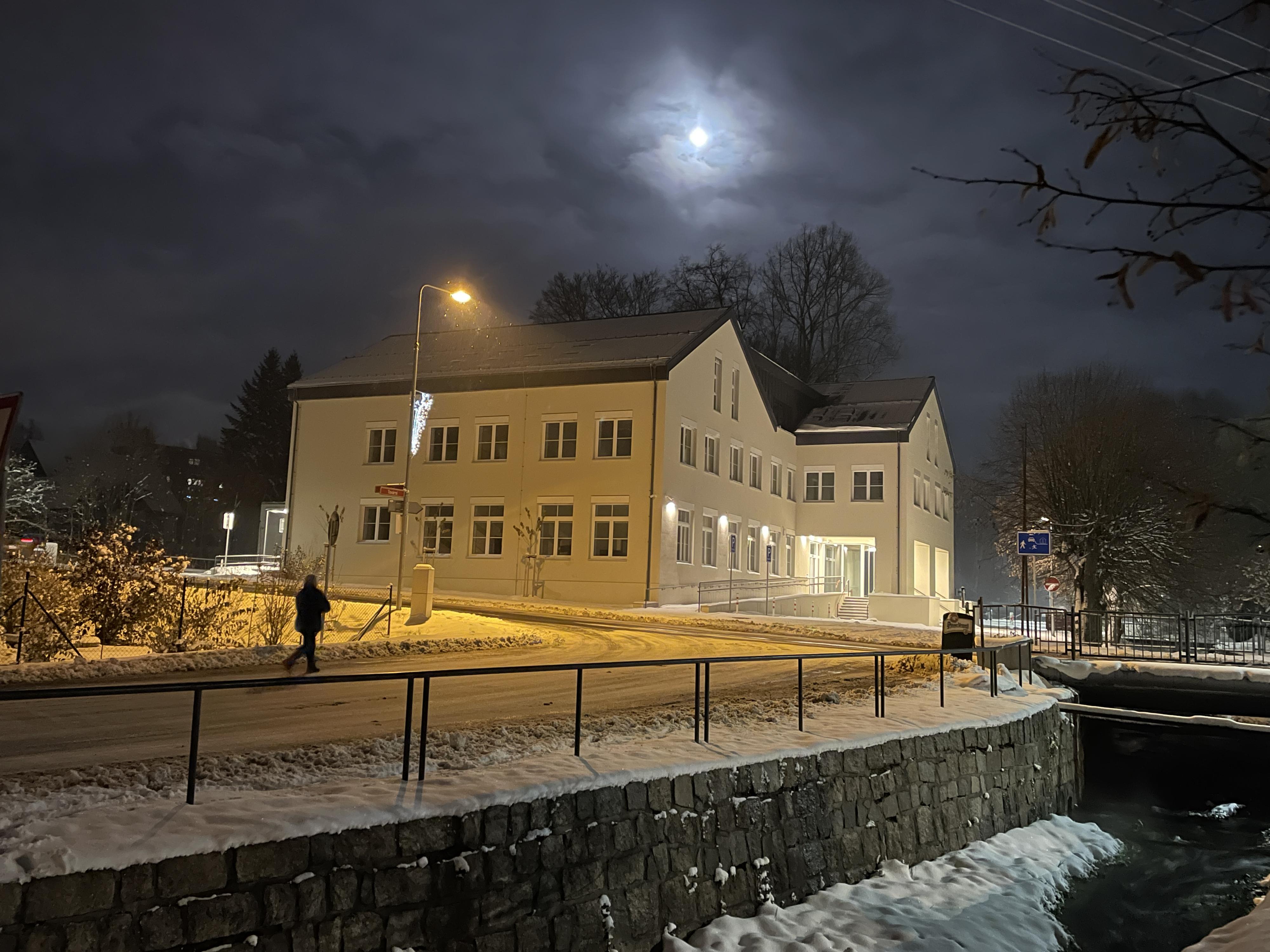 Rychnov u Jablonce nad Nisou - městský úřad foto 2