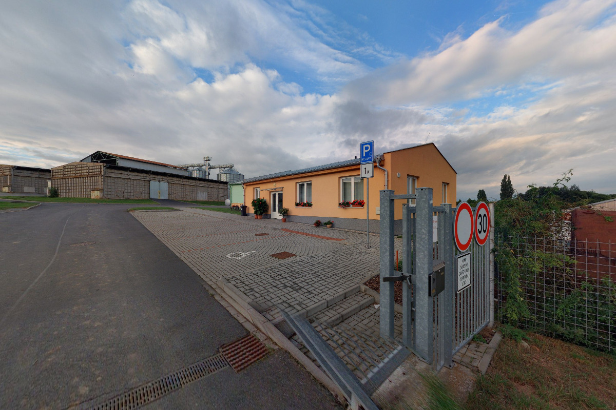 Albert Duhoň AUTODOPRAVA a ZEMNÍ PRÁCE foto 1