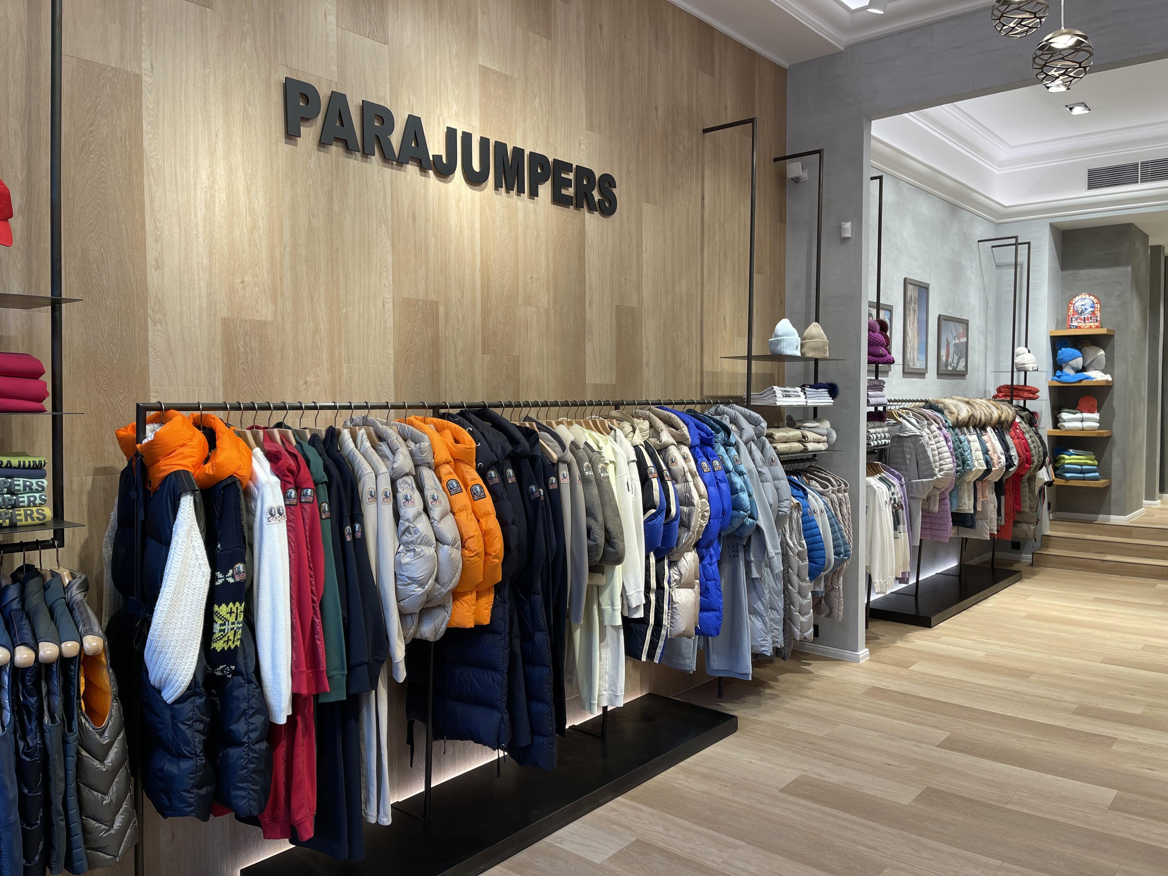 PARAJUMPERS foto 2