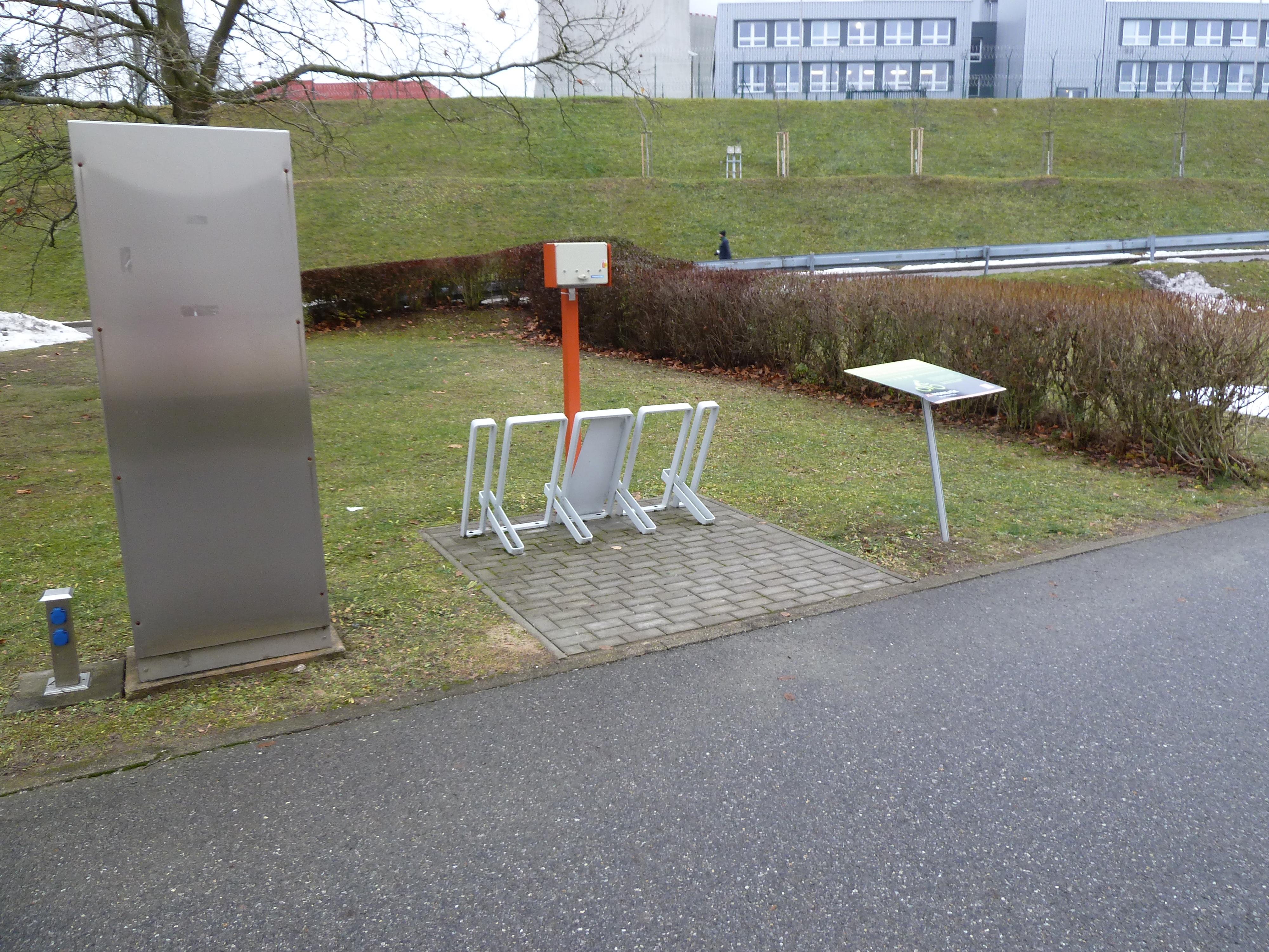 Nabíjecí stanice Informační centrum Jaderné elektrárny Temelín foto 4