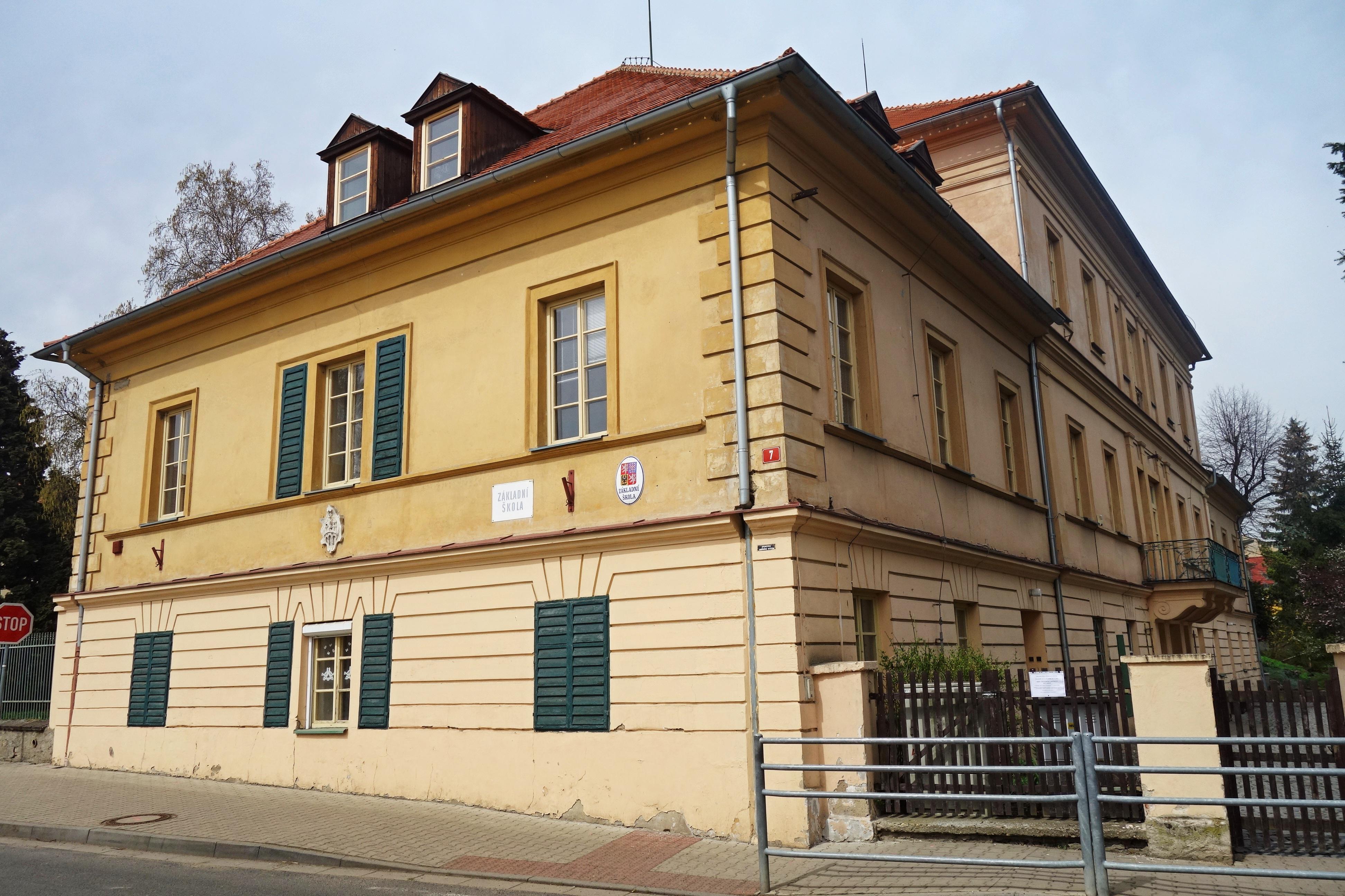 Základní škola Třebívlice