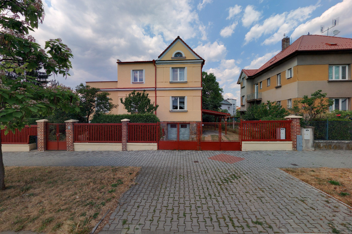 Bc. Soňa Brožová - překlady a tlumočení z/do němčiny