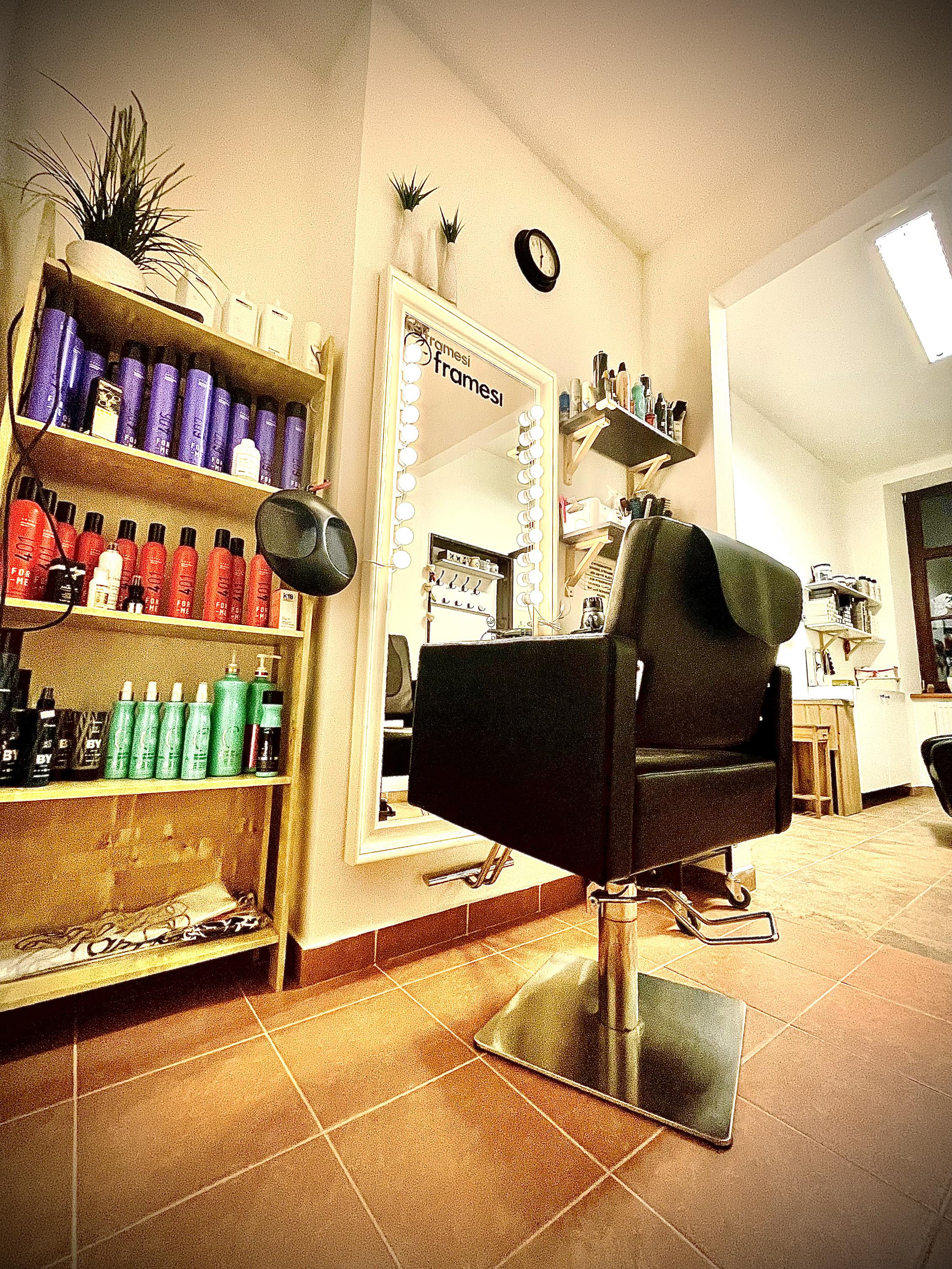 Kadeřnictví - Friseur foto 1