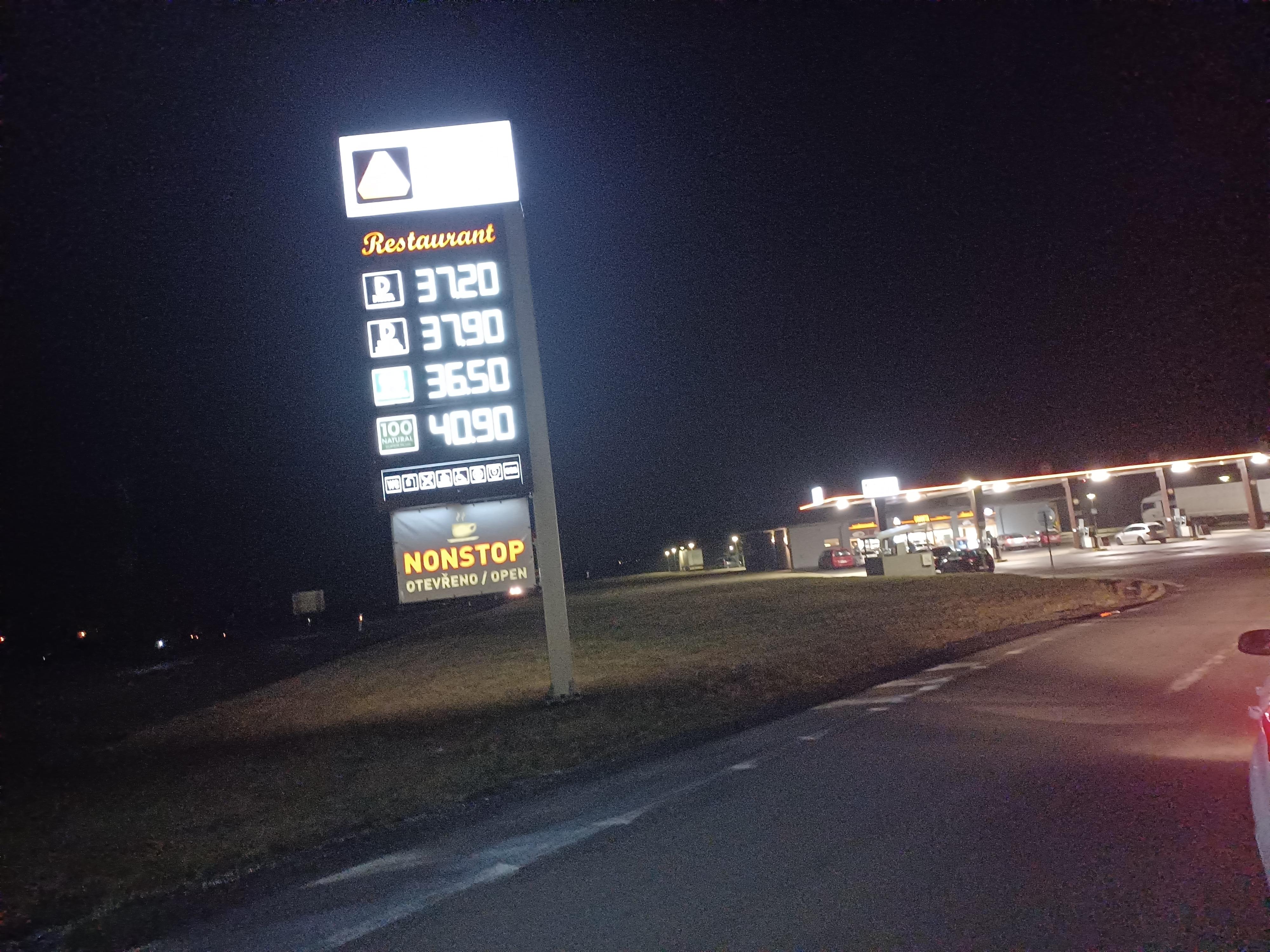 Čerpací stanice Granta foto 3