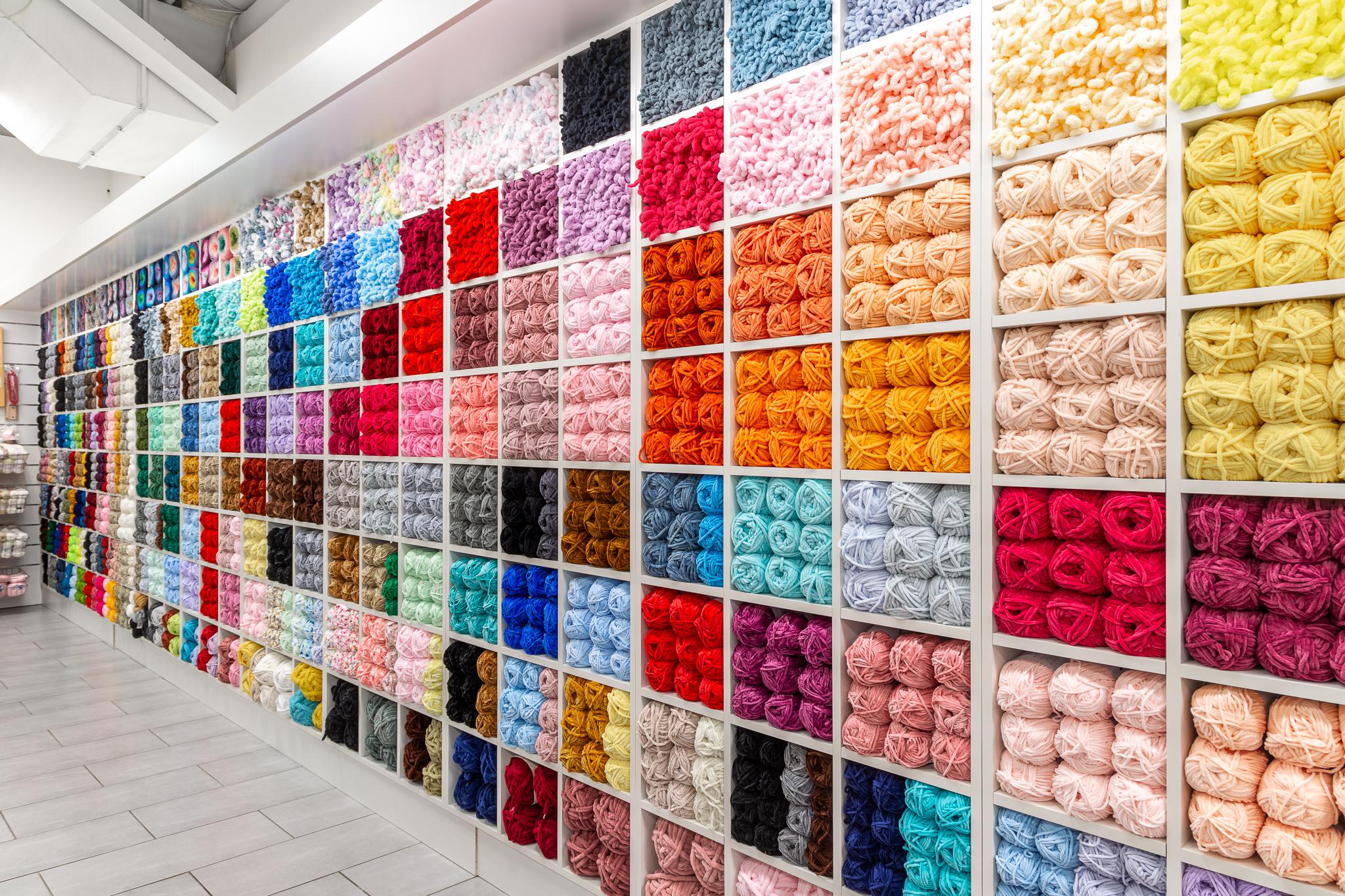 STOKLASA galanterie a látky foto 6