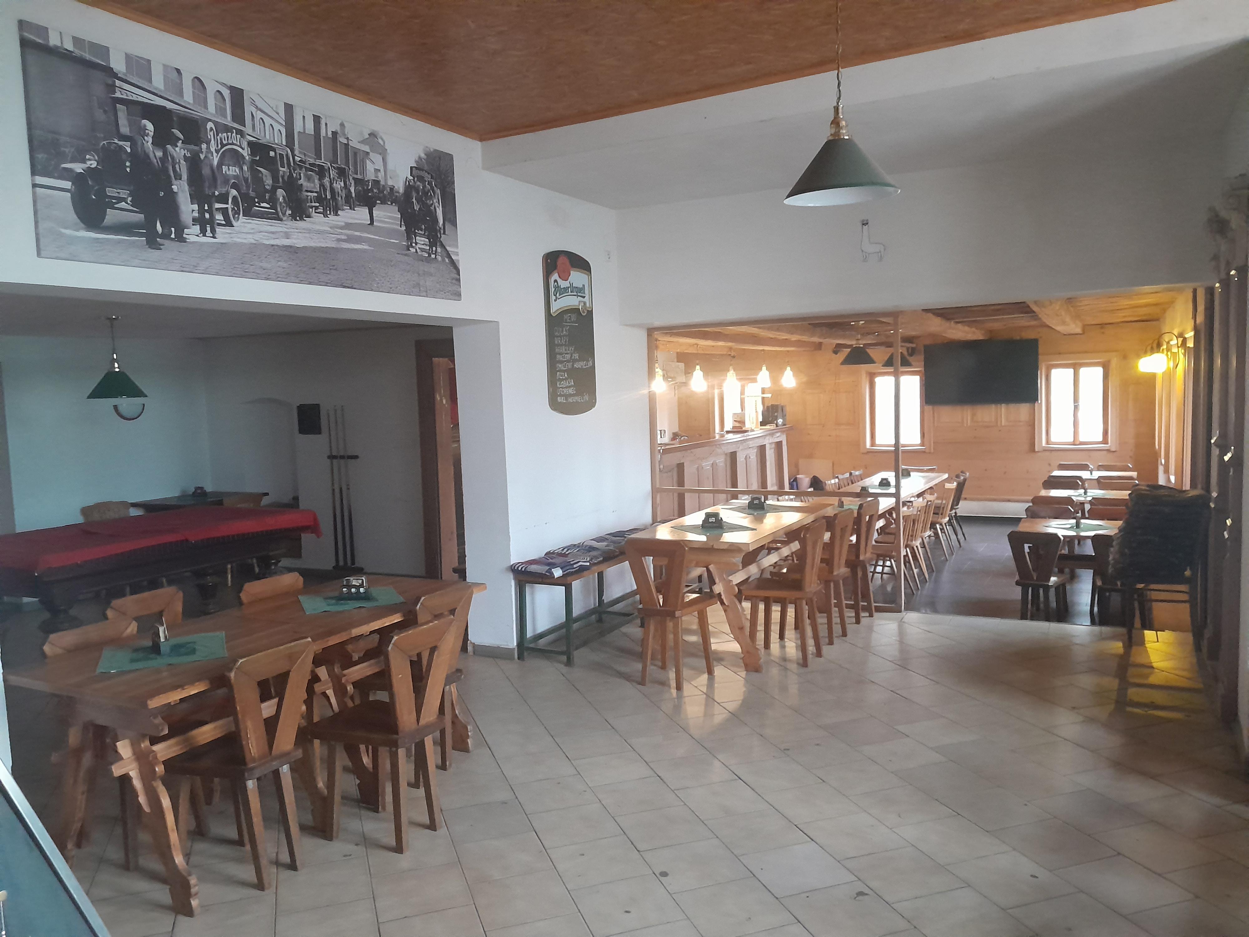 Bzenecká restaurace foto 3