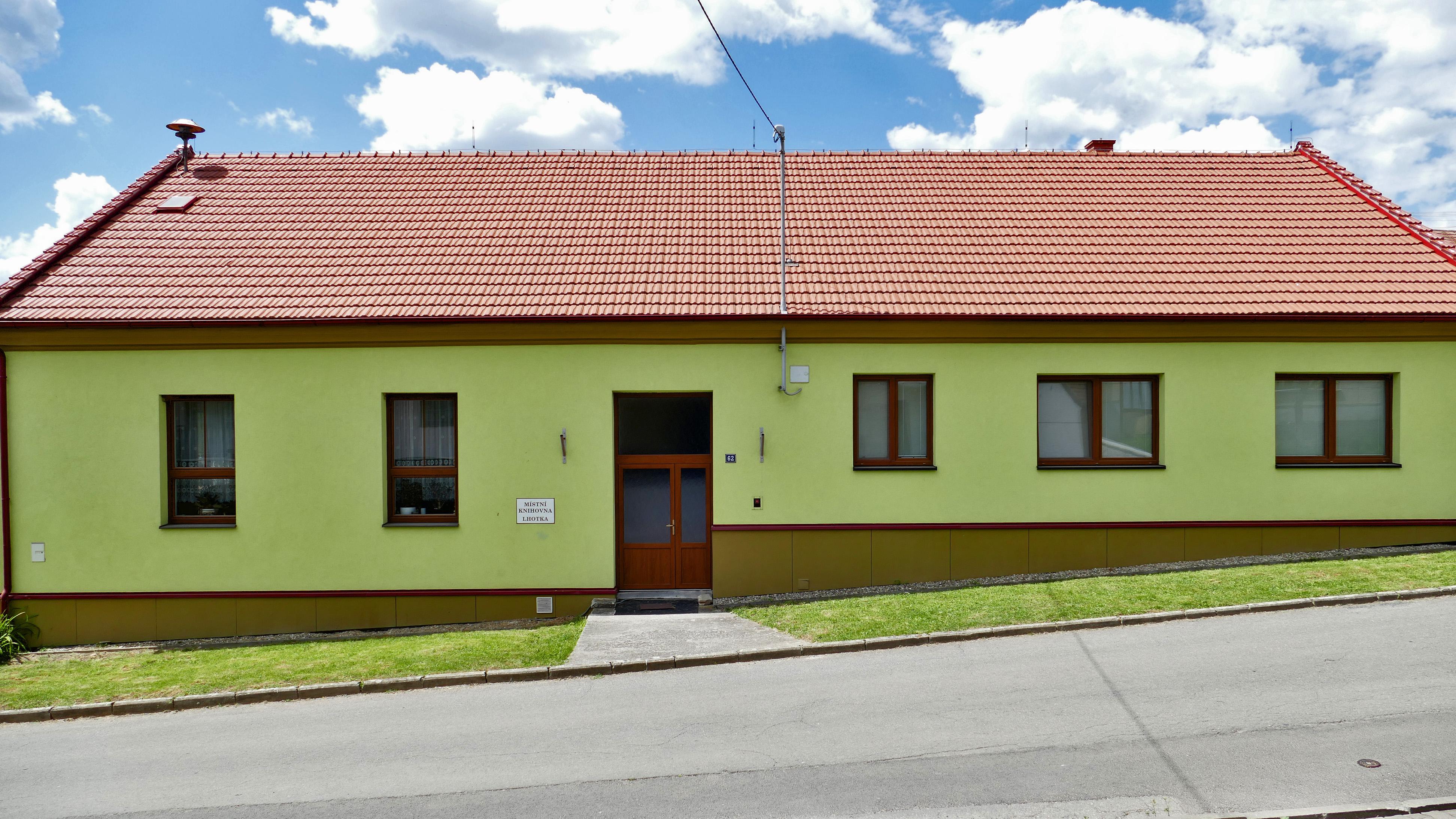 Místní knihovna Lhotka foto 2