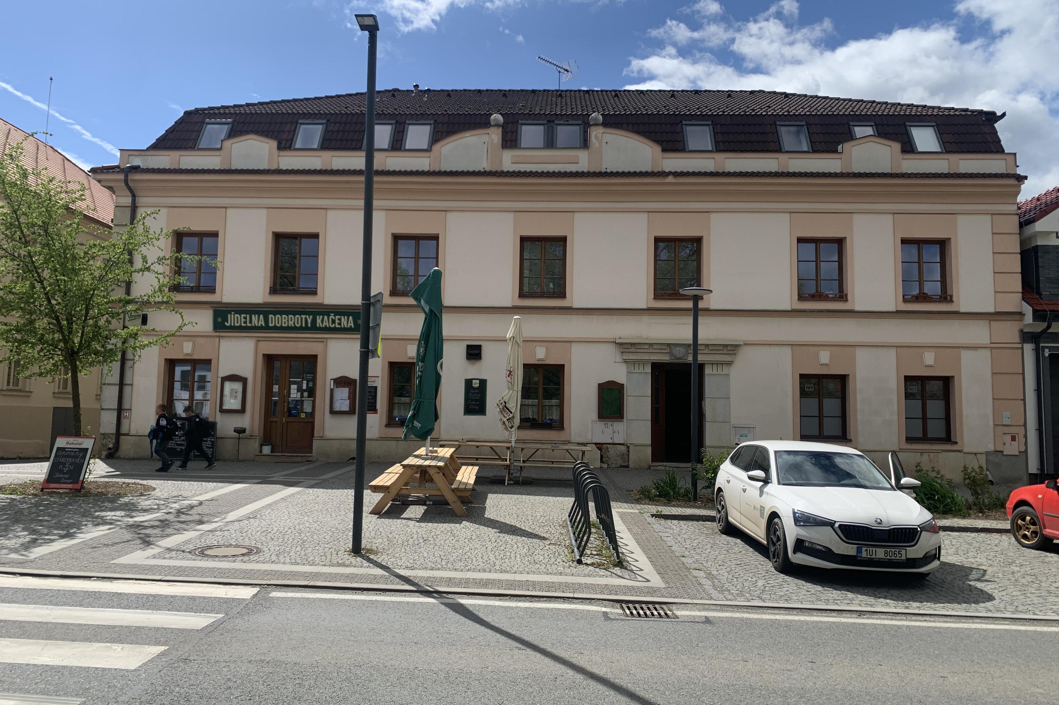 Jídelna Dobroty Kačena