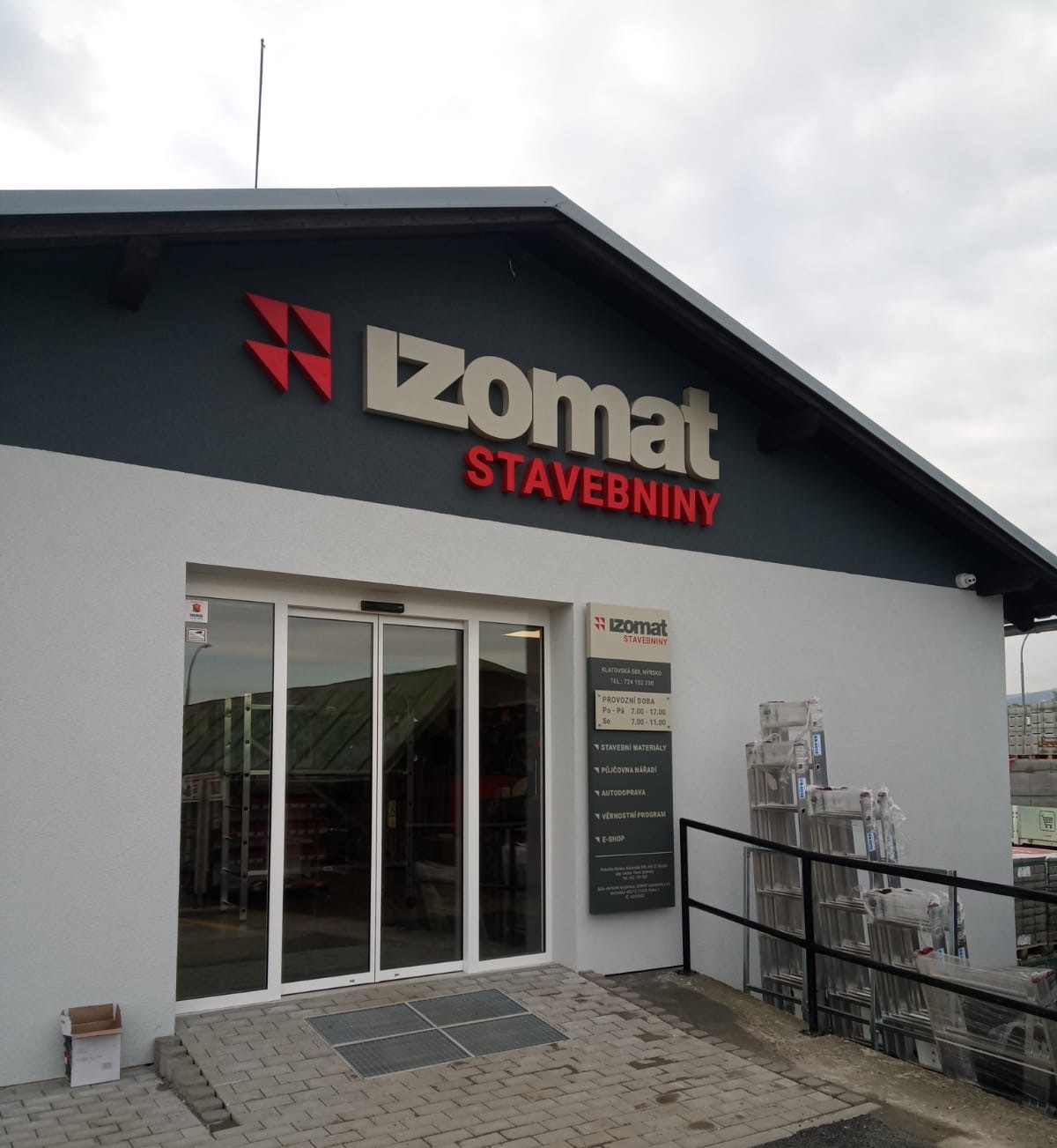 IZOMAT stavebniny foto 5