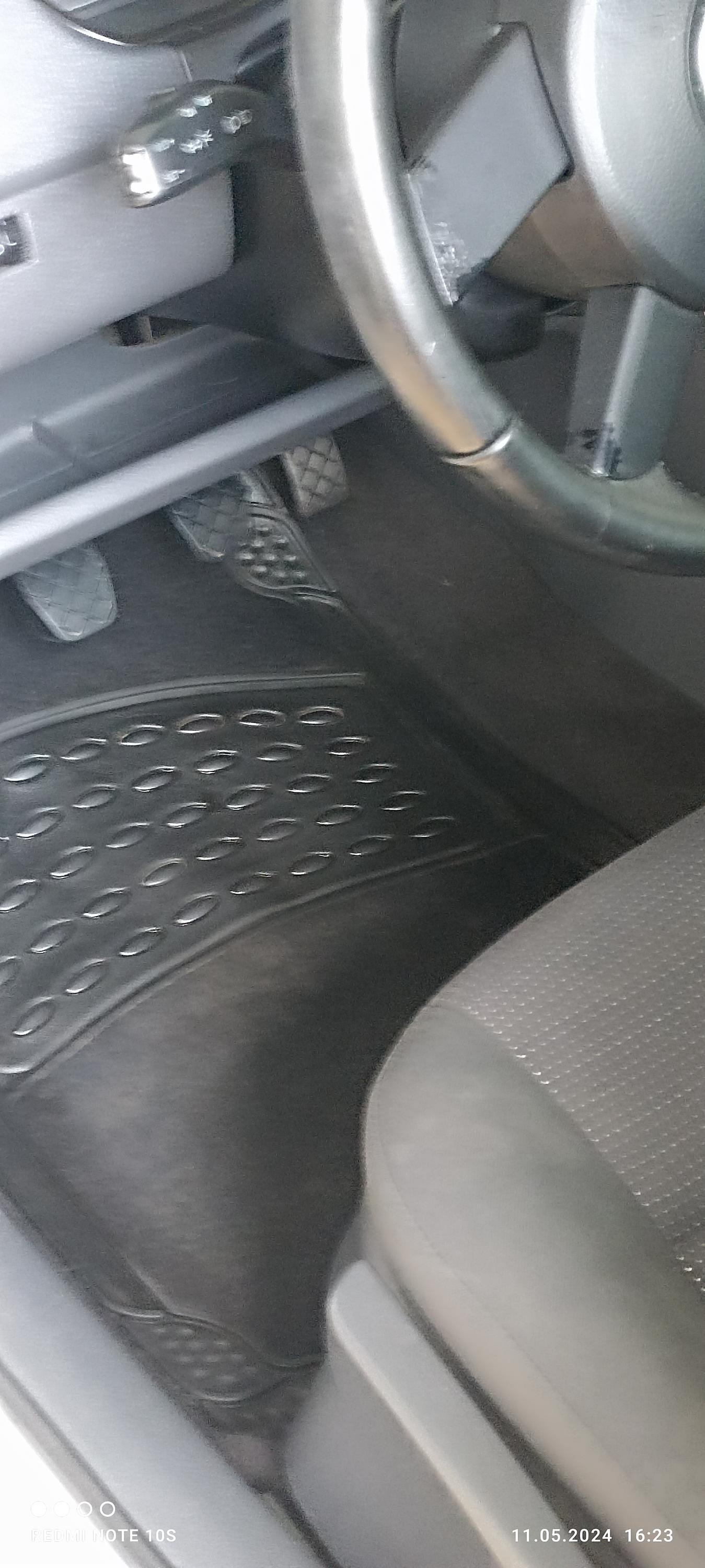 Auto v Glancu foto 4