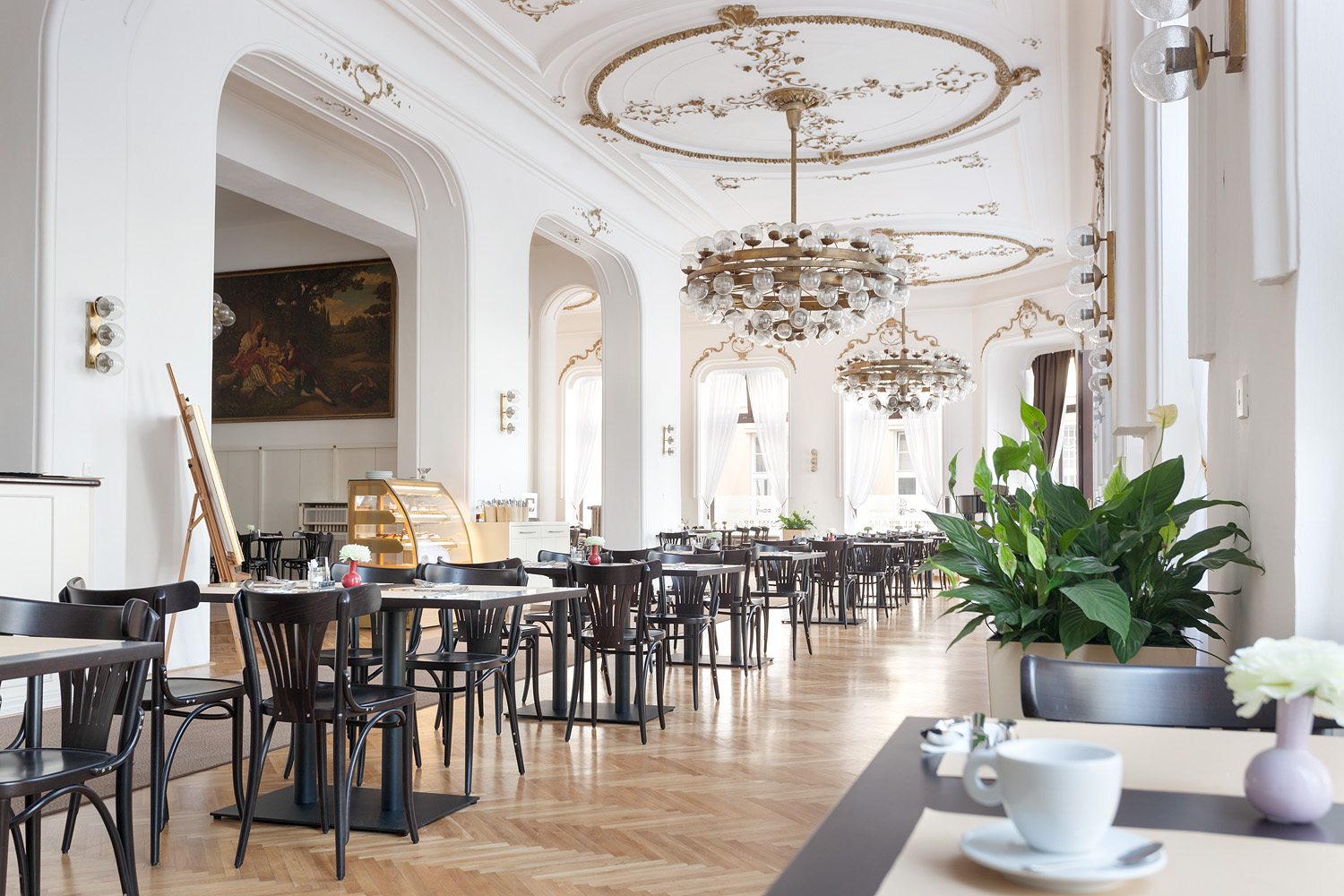 Hotel Praha - kavárna a restaurace foto 5