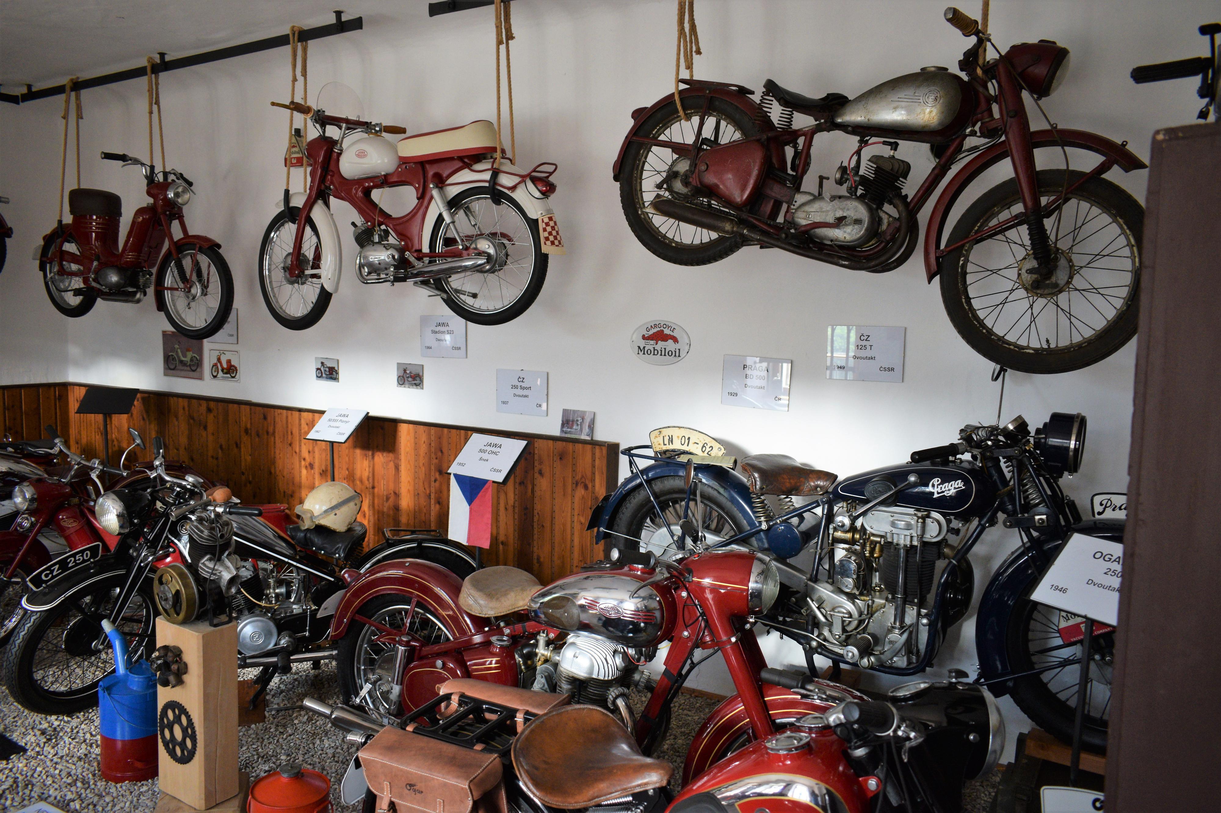 Muzeum historických motocyklů foto 3