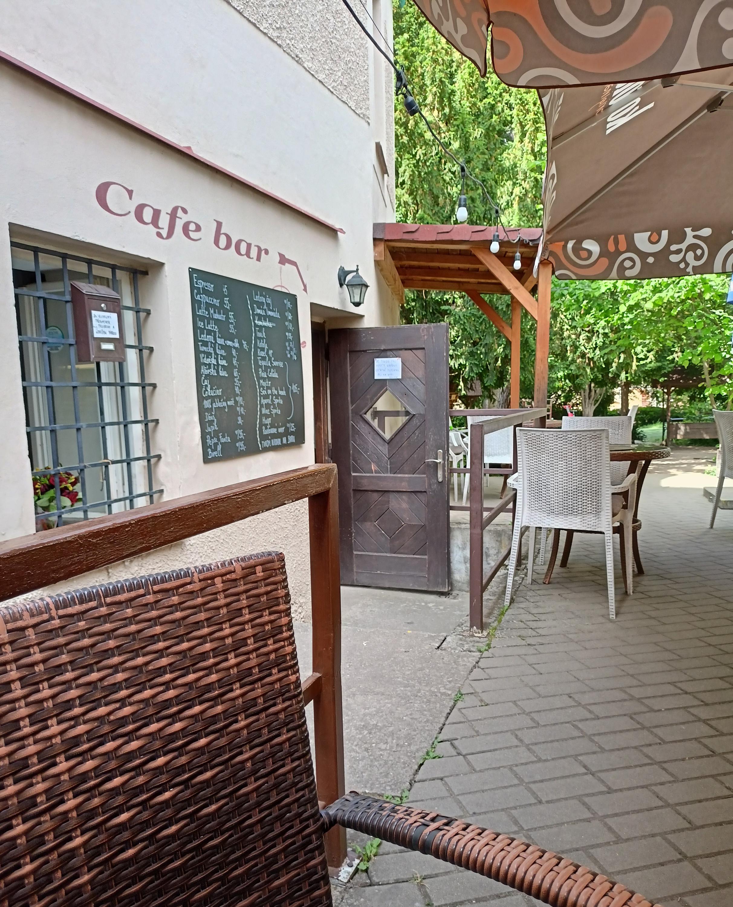 Kavárna U Tří pávů foto 3