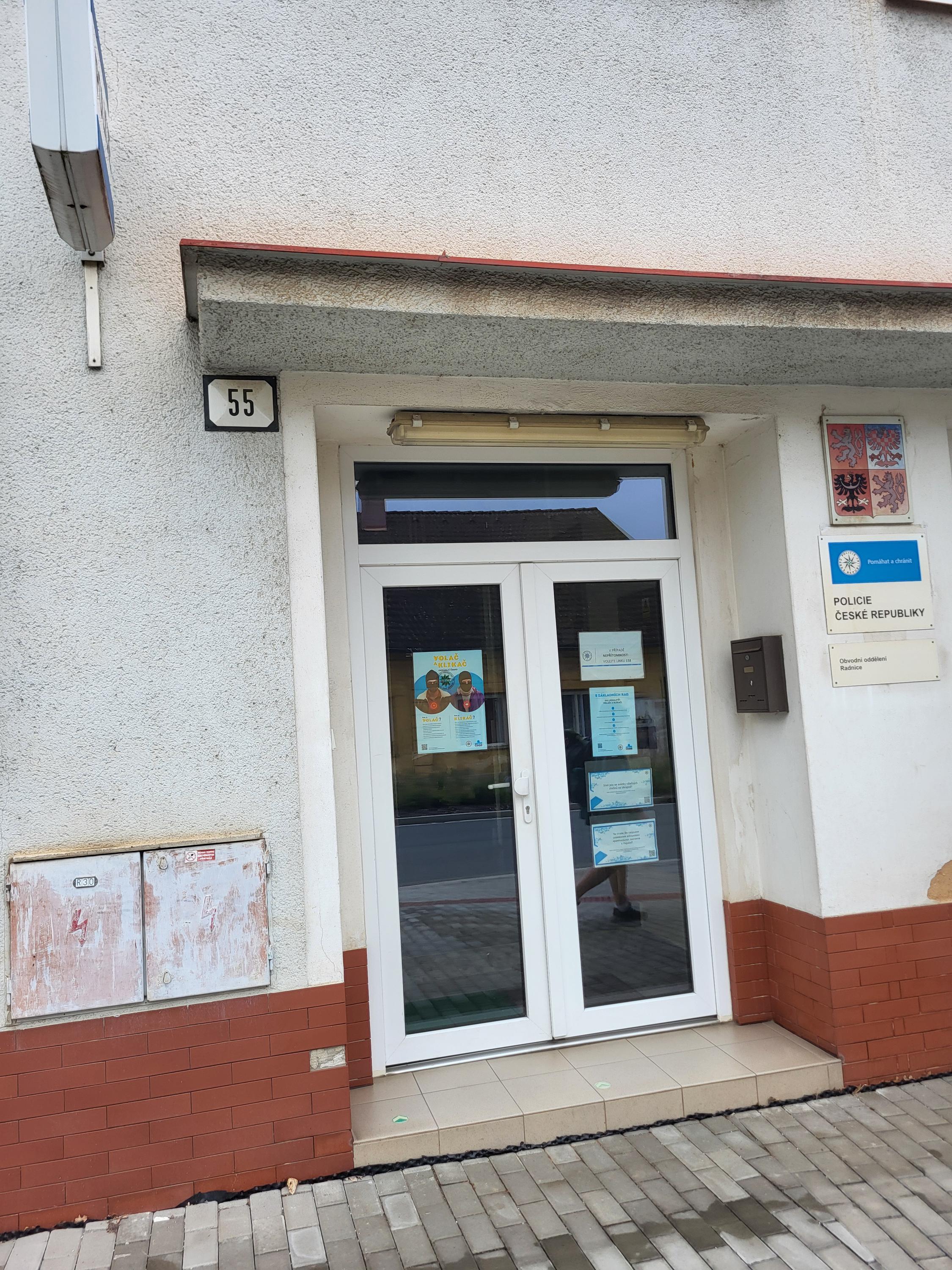 Policie ČR - Obvodní oddělení Radnice foto 3