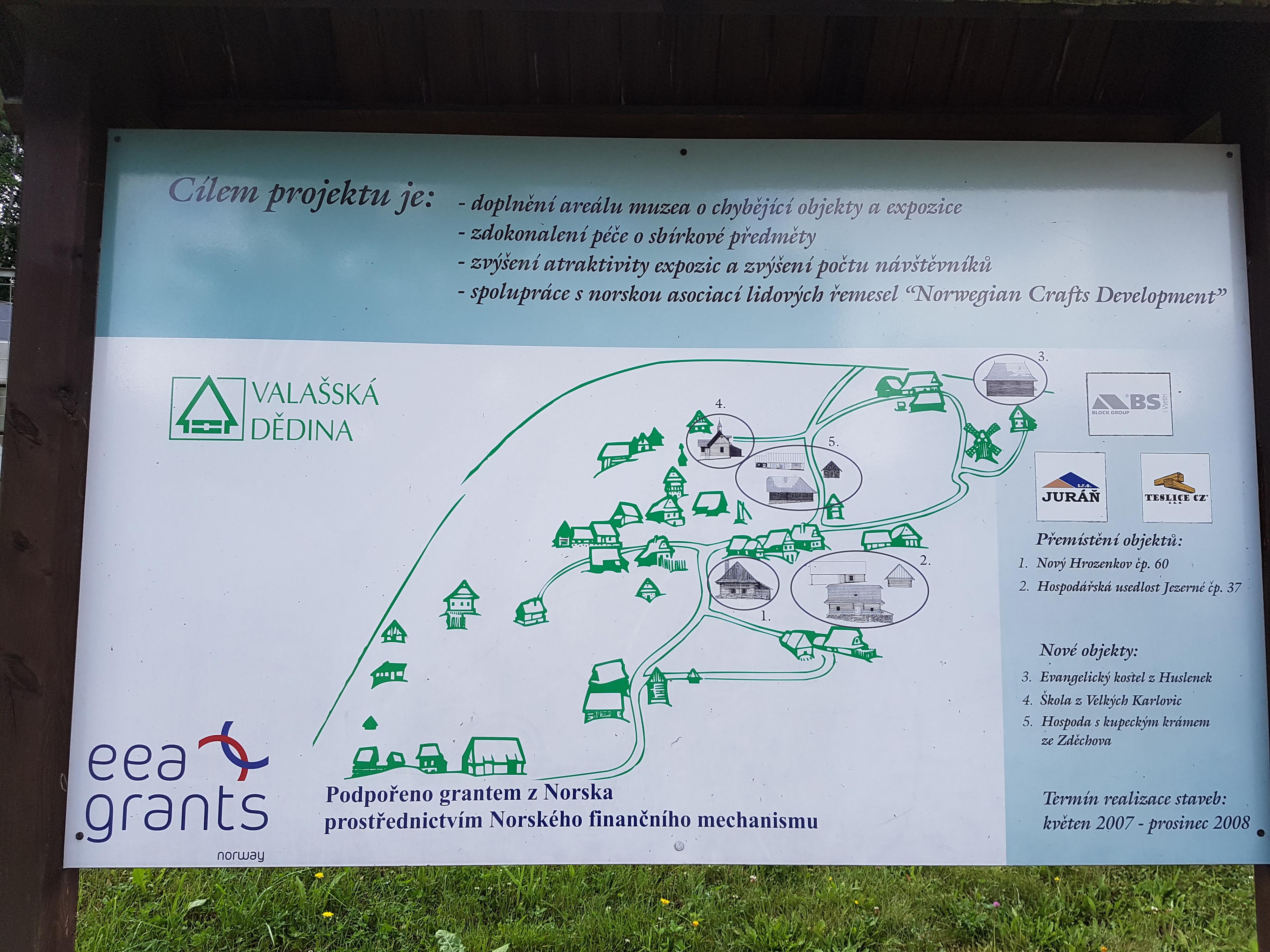 Valašské muzeum v přírodě - Valašská dědina foto 2