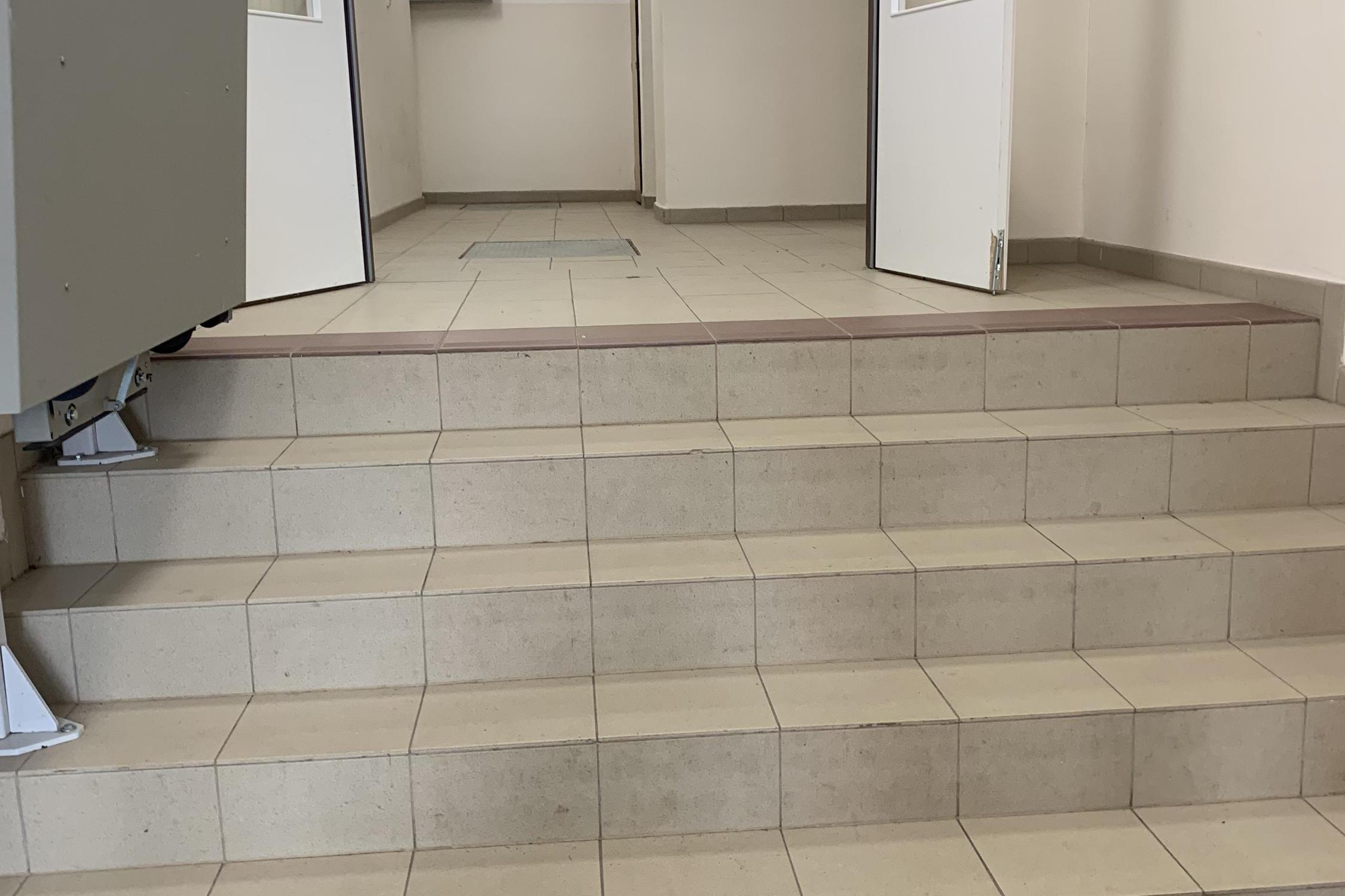 Úklid bytových prostorů - Mako foto 1