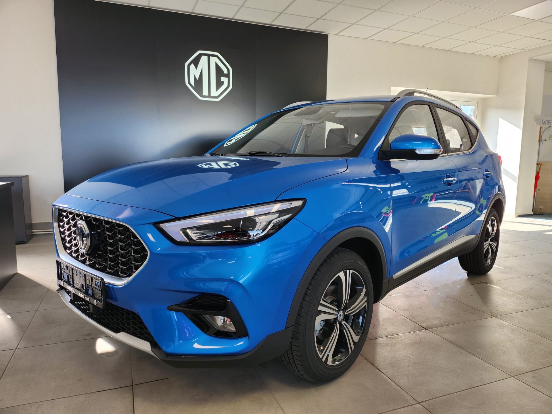 UNIKOM, a.s. - Autosalon MG foto 3