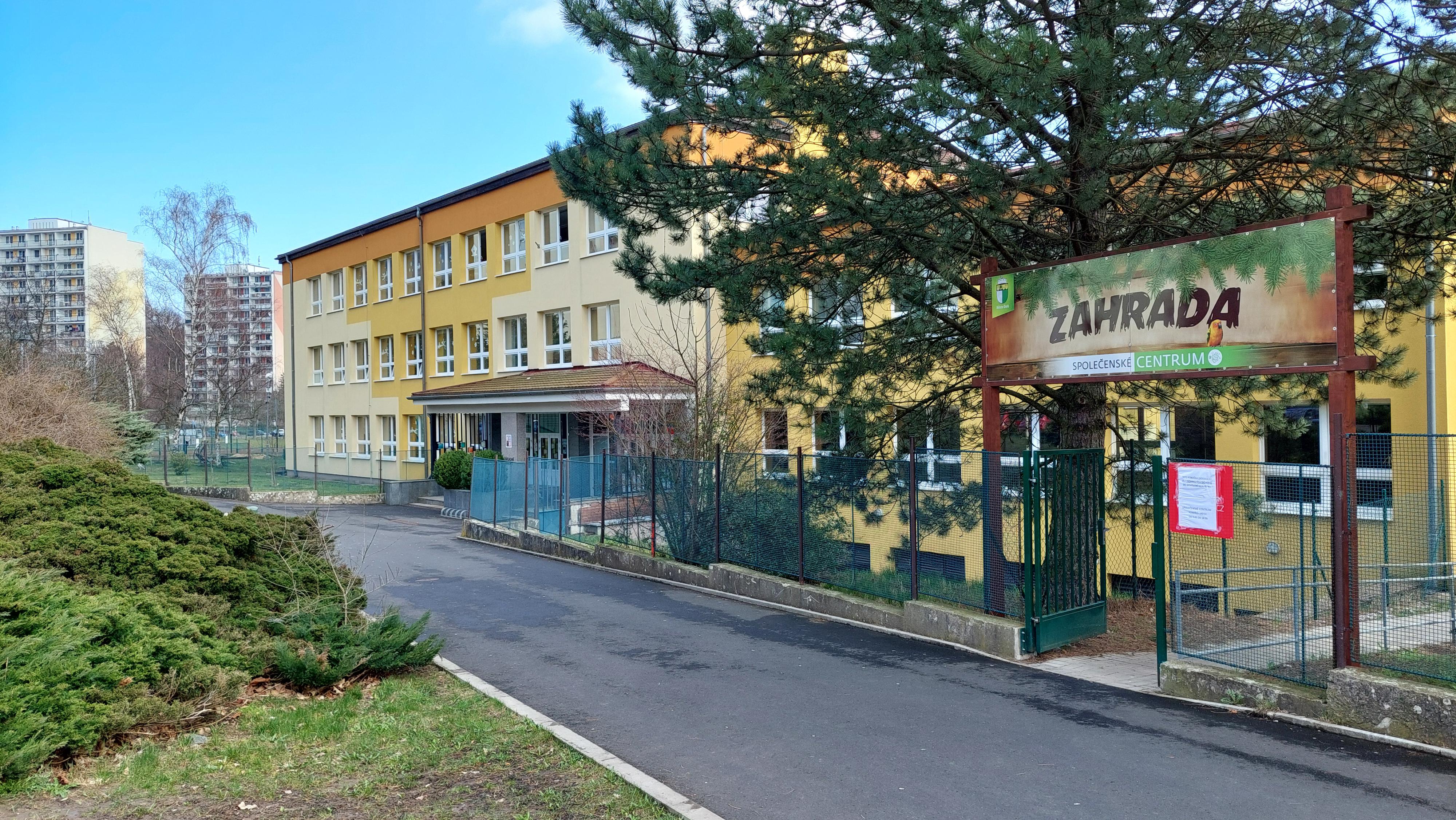 ZŠ Osek, Hrdlovská foto 4