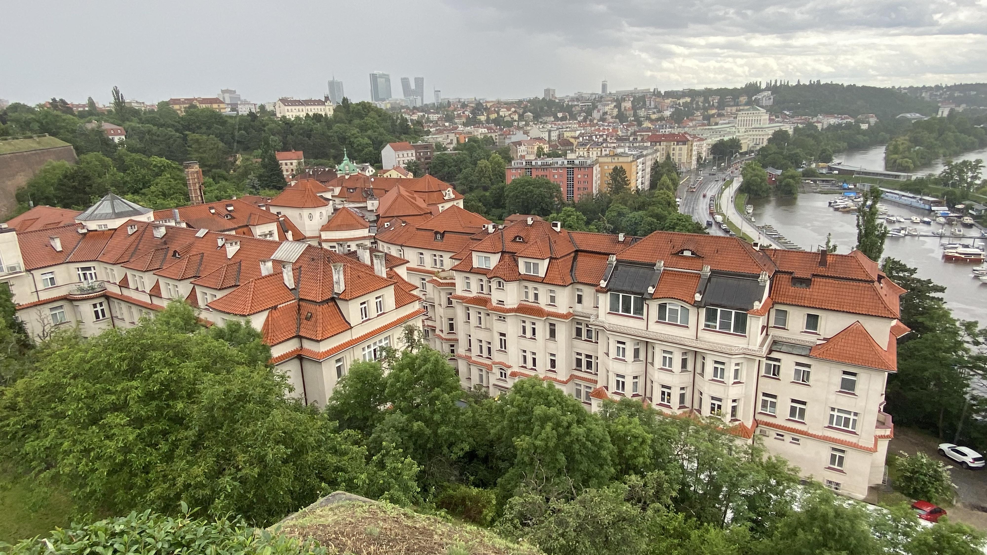 Ústav pro péči o matku a dítě foto 6