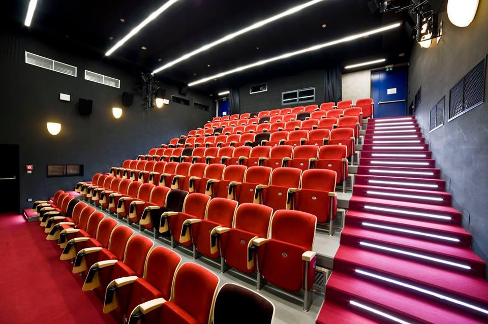 Na Fialce - Kino foto 2
