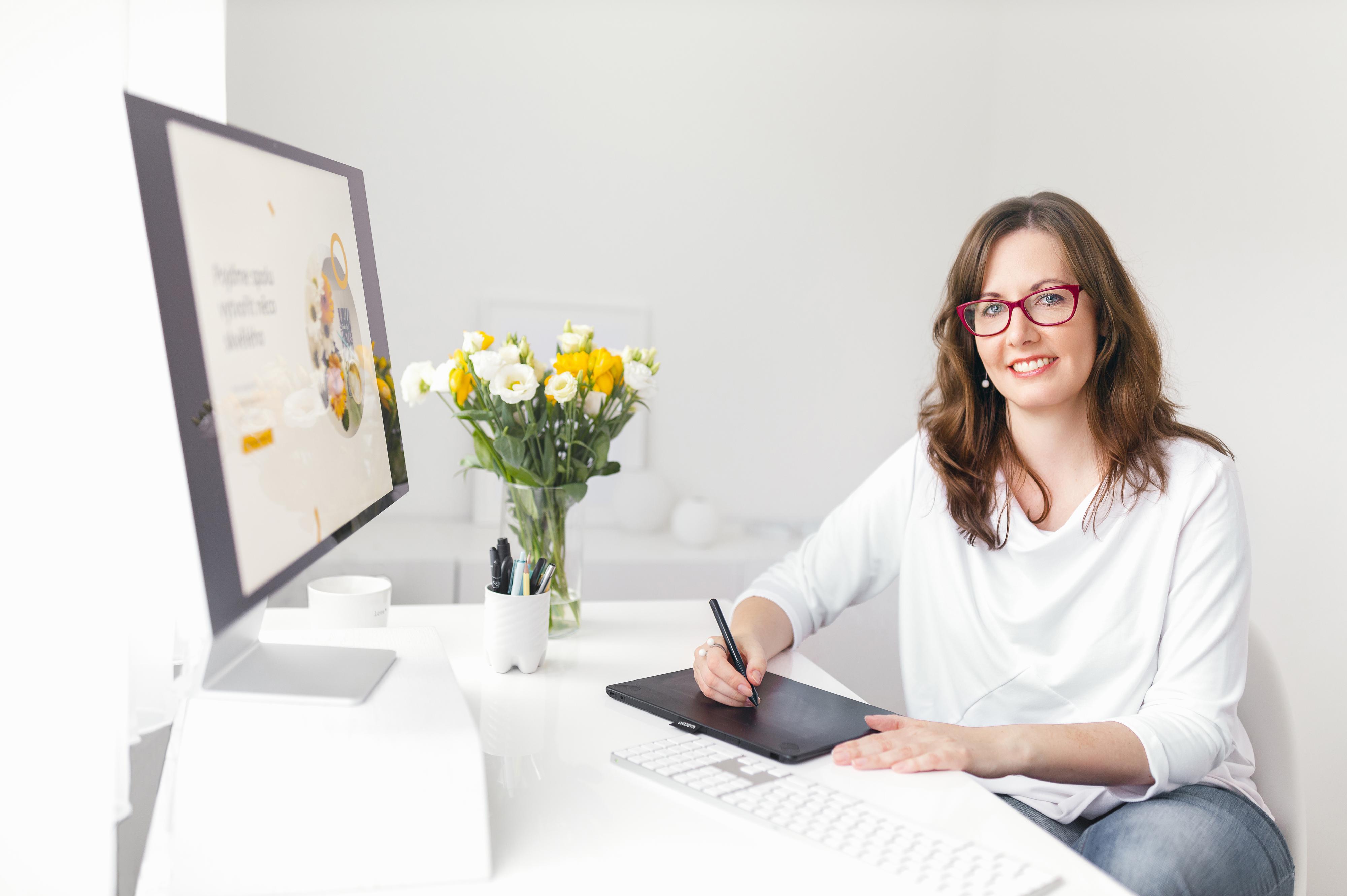 Petra Gregušová - kreativní grafik