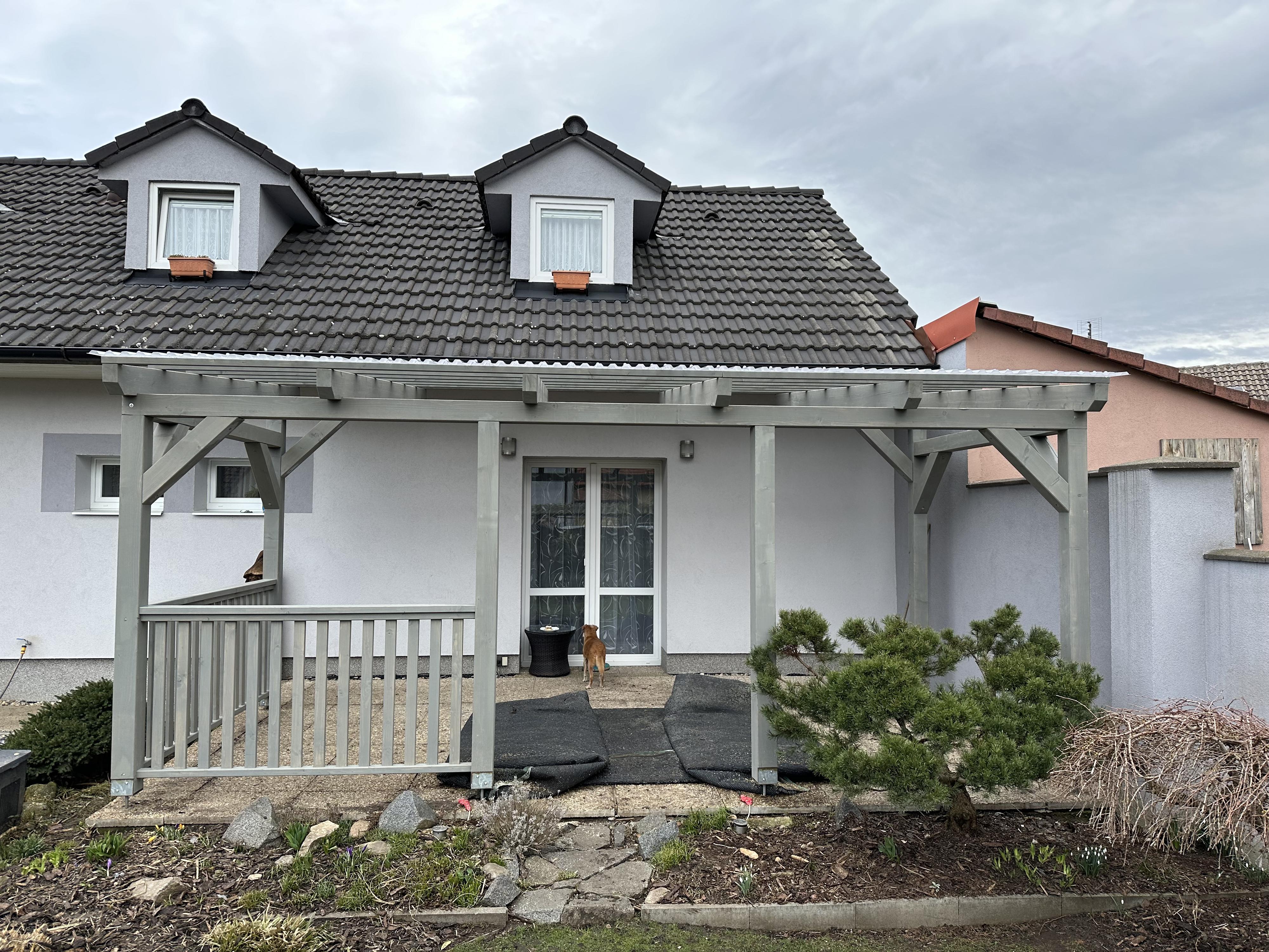 Zakázkové truhlářství Duben