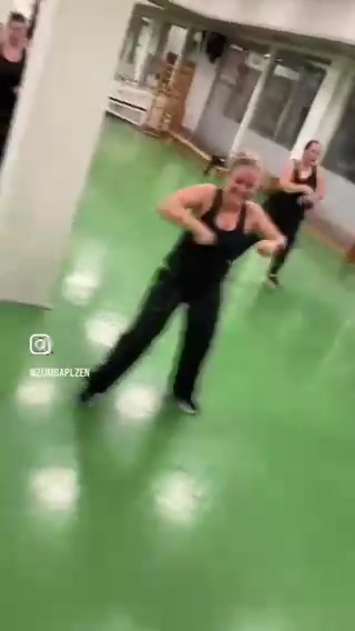 ZUMBA Monika Knotková foto 2 (náhled videa)